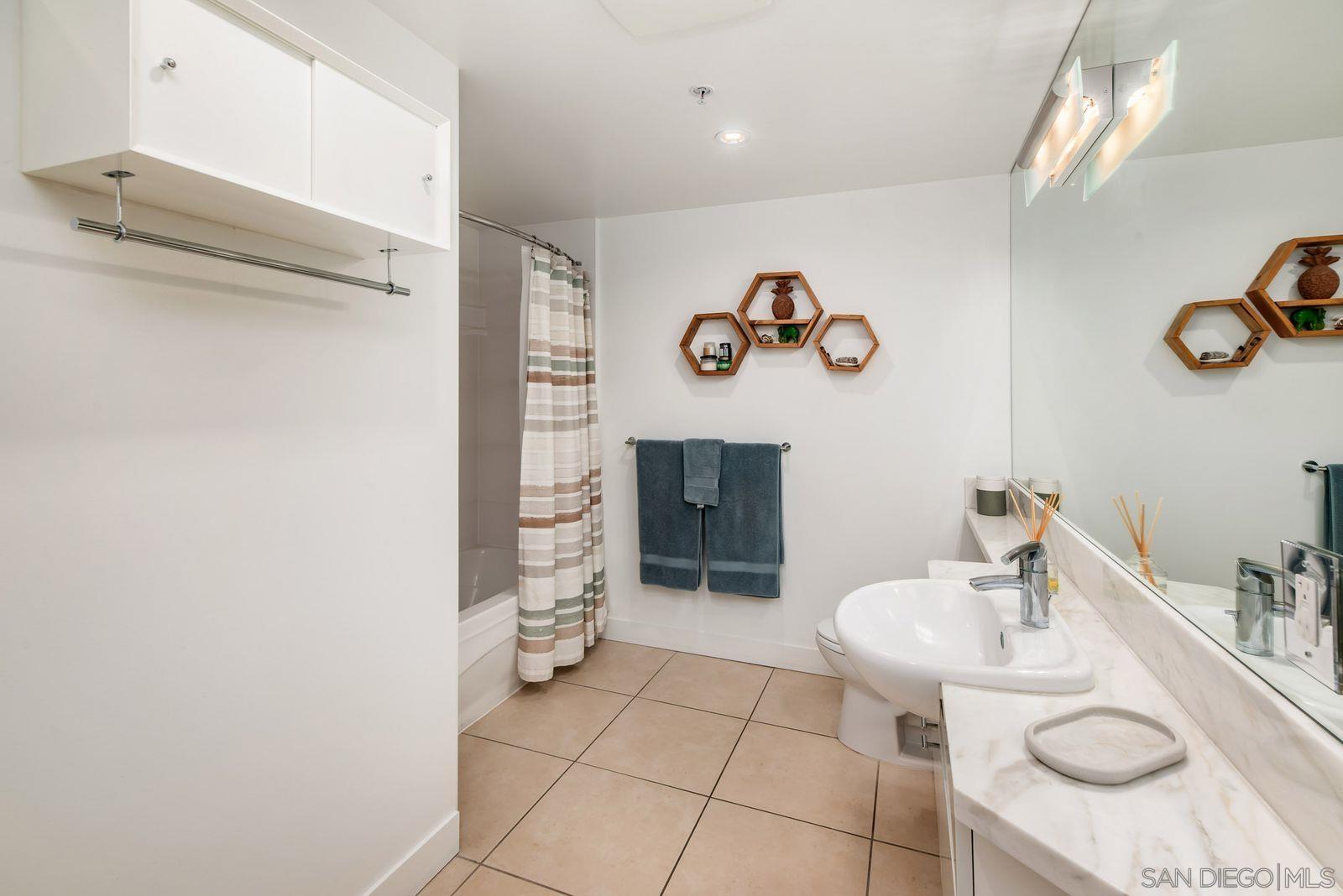 Detail Gallery Image 9 of 24 For 1441  9th Ave  #301,  San Diego,  CA 92101 - 2 Beds | 2 Baths