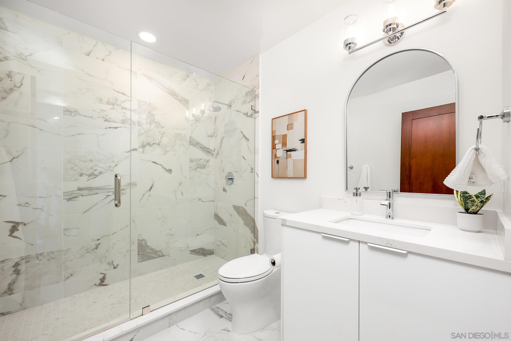 Detail Gallery Image 26 of 50 For 7901  Avenida Kirjah, La Jolla,  CA 92037 - 6 Beds | 6/1 Baths