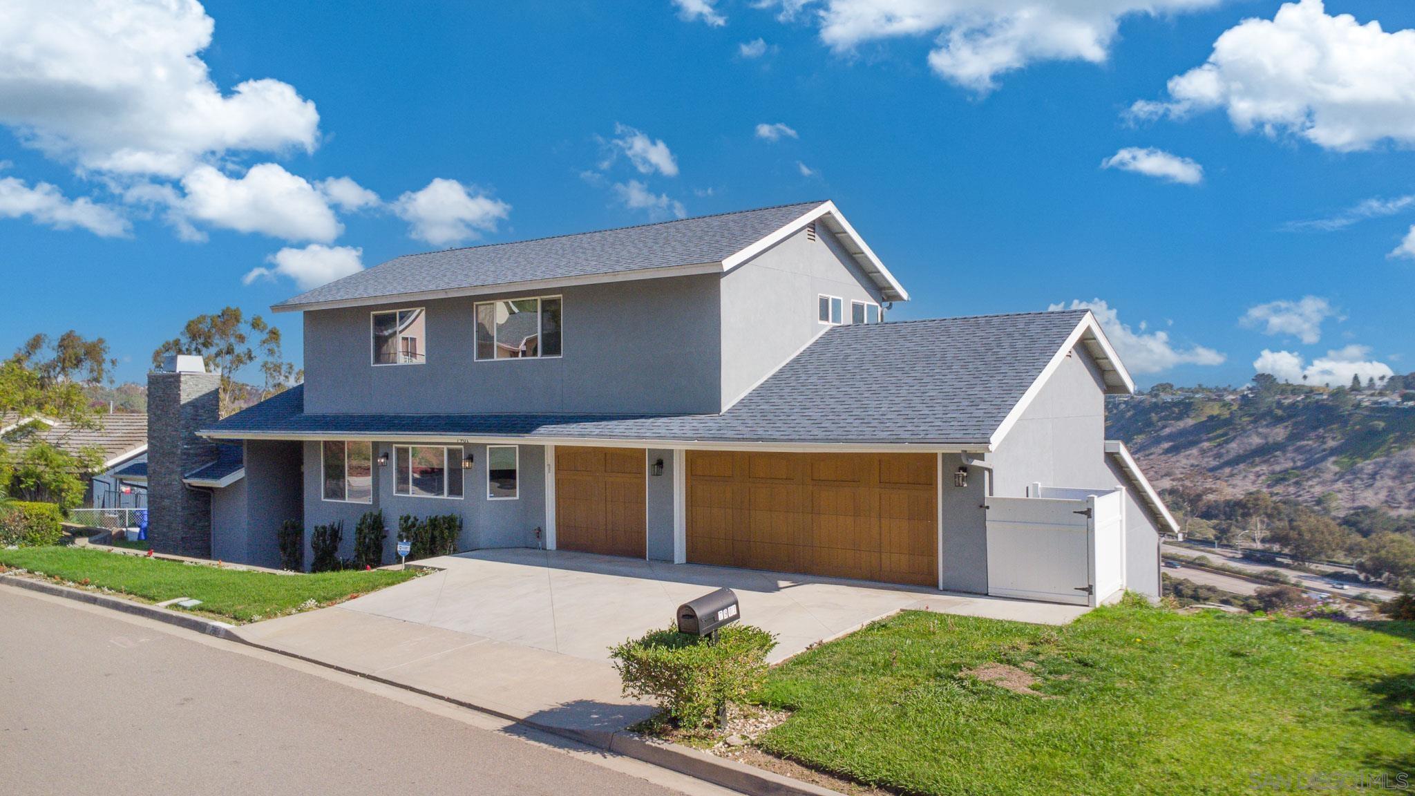 Detail Gallery Image 36 of 50 For 7901  Avenida Kirjah, La Jolla,  CA 92037 - 6 Beds | 6/1 Baths