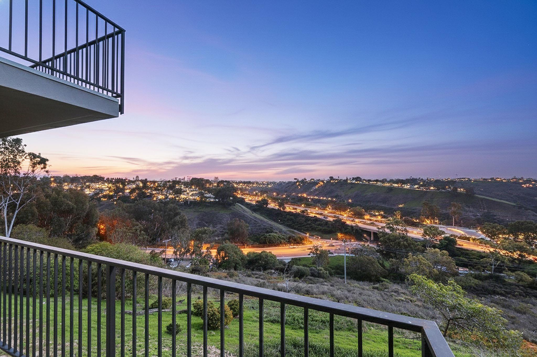 Detail Gallery Image 40 of 50 For 7901  Avenida Kirjah, La Jolla,  CA 92037 - 6 Beds | 6/1 Baths