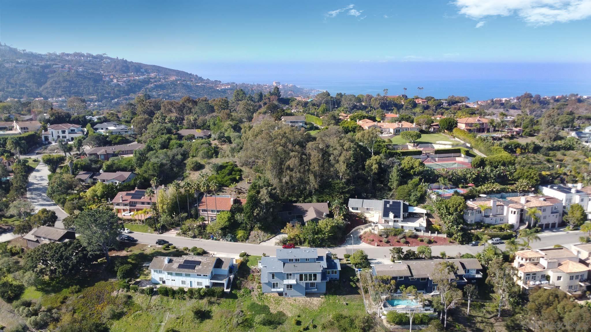 Detail Gallery Image 45 of 50 For 7901  Avenida Kirjah, La Jolla,  CA 92037 - 6 Beds | 6/1 Baths