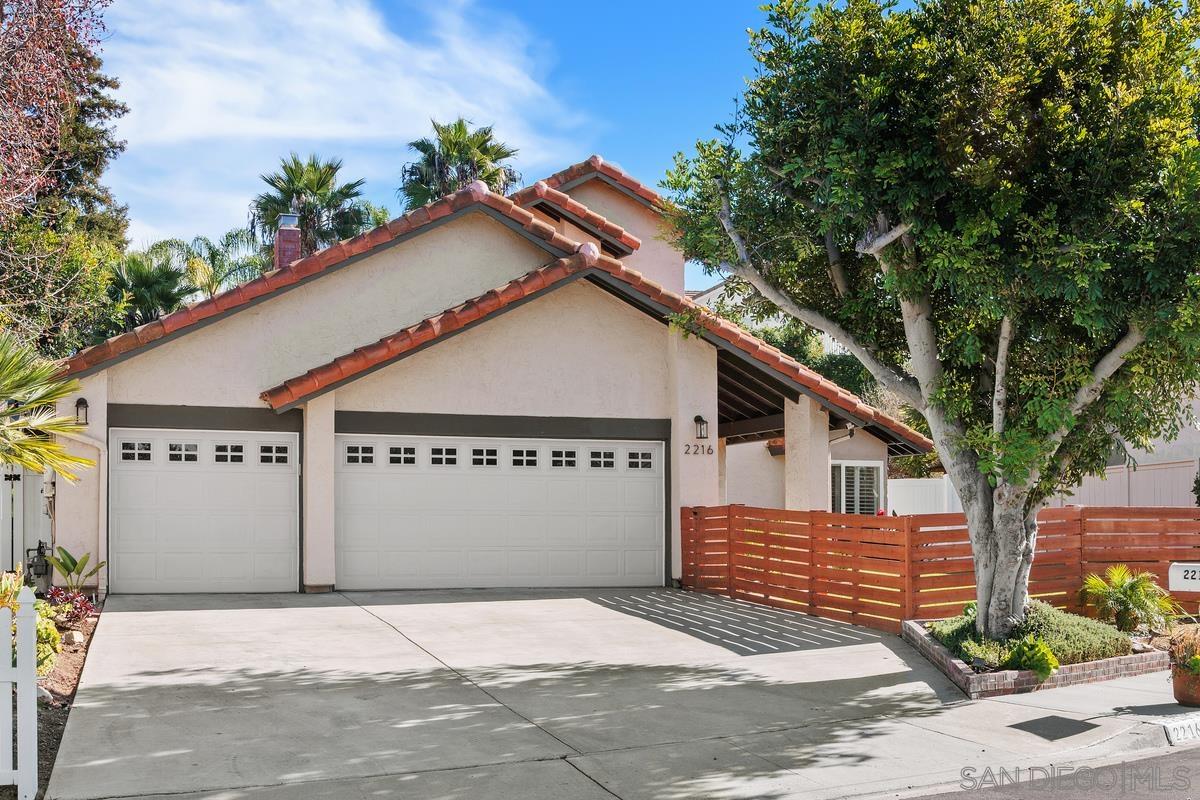 Detail Gallery Image 2 of 34 For 2216  Recodo Ct, Carlsbad,  CA 92009 - 4 Beds | 3 Baths