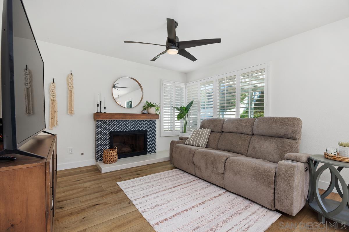 Detail Gallery Image 14 of 34 For 2216  Recodo Ct, Carlsbad,  CA 92009 - 4 Beds | 3 Baths