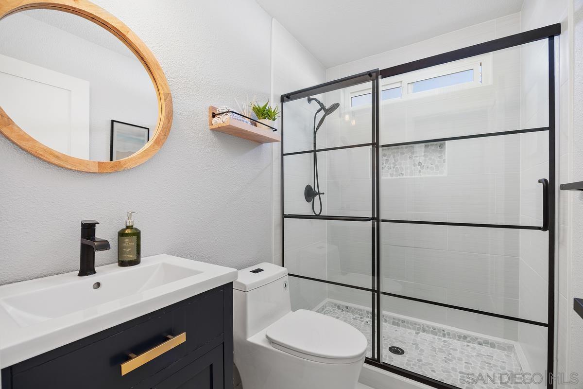 Detail Gallery Image 16 of 34 For 2216  Recodo Ct, Carlsbad,  CA 92009 - 4 Beds | 3 Baths