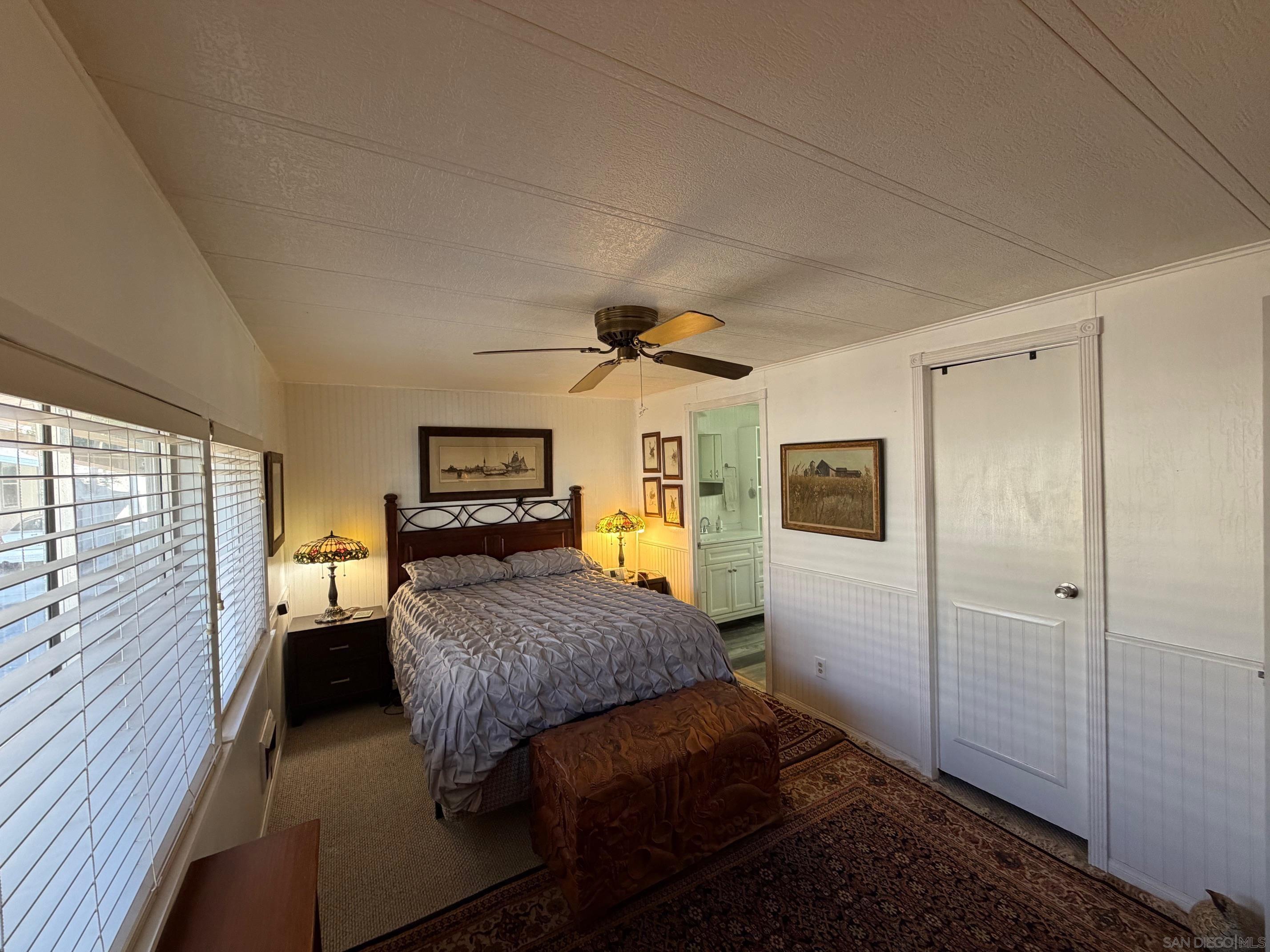 Detail Gallery Image 9 of 21 For 4886  Old Cliffs Rd, San Diego,  CA 92120 - 2 Beds | 2 Baths