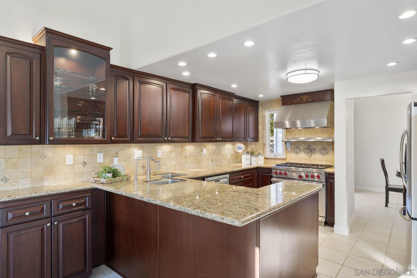 Detail Gallery Image 12 of 54 For 11409  Duenda Rd, San Diego,  CA 92127 - 4 Beds | 2/1 Baths