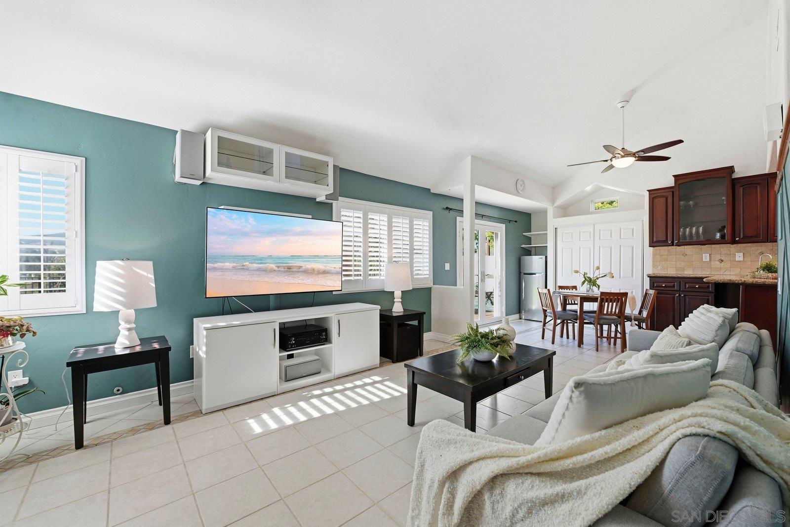 Detail Gallery Image 20 of 54 For 11409  Duenda Rd, San Diego,  CA 92127 - 4 Beds | 2/1 Baths