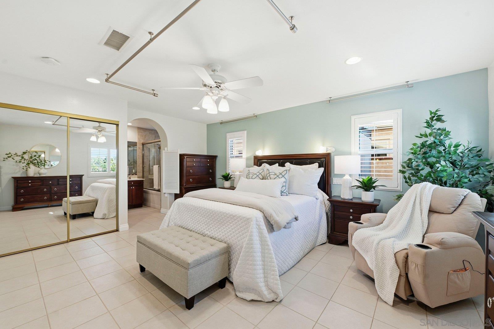 Detail Gallery Image 28 of 54 For 11409  Duenda Rd, San Diego,  CA 92127 - 4 Beds | 2/1 Baths