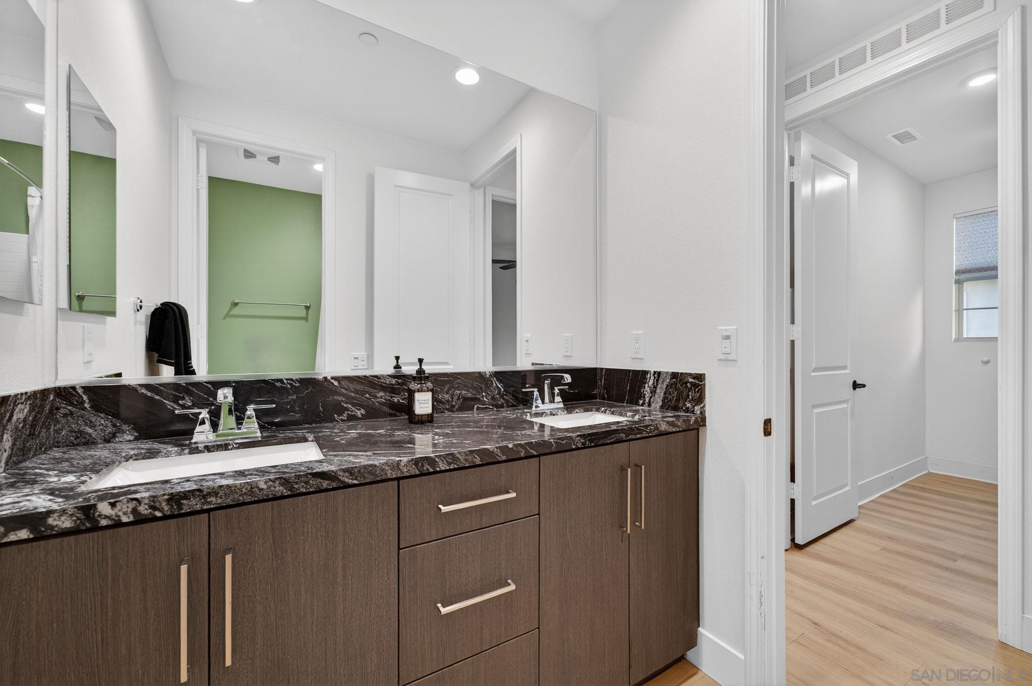 Detail Gallery Image 30 of 44 For 894  Camino Cantera, Chula Vista,  CA 91913 - 5 Beds | 3/1 Baths