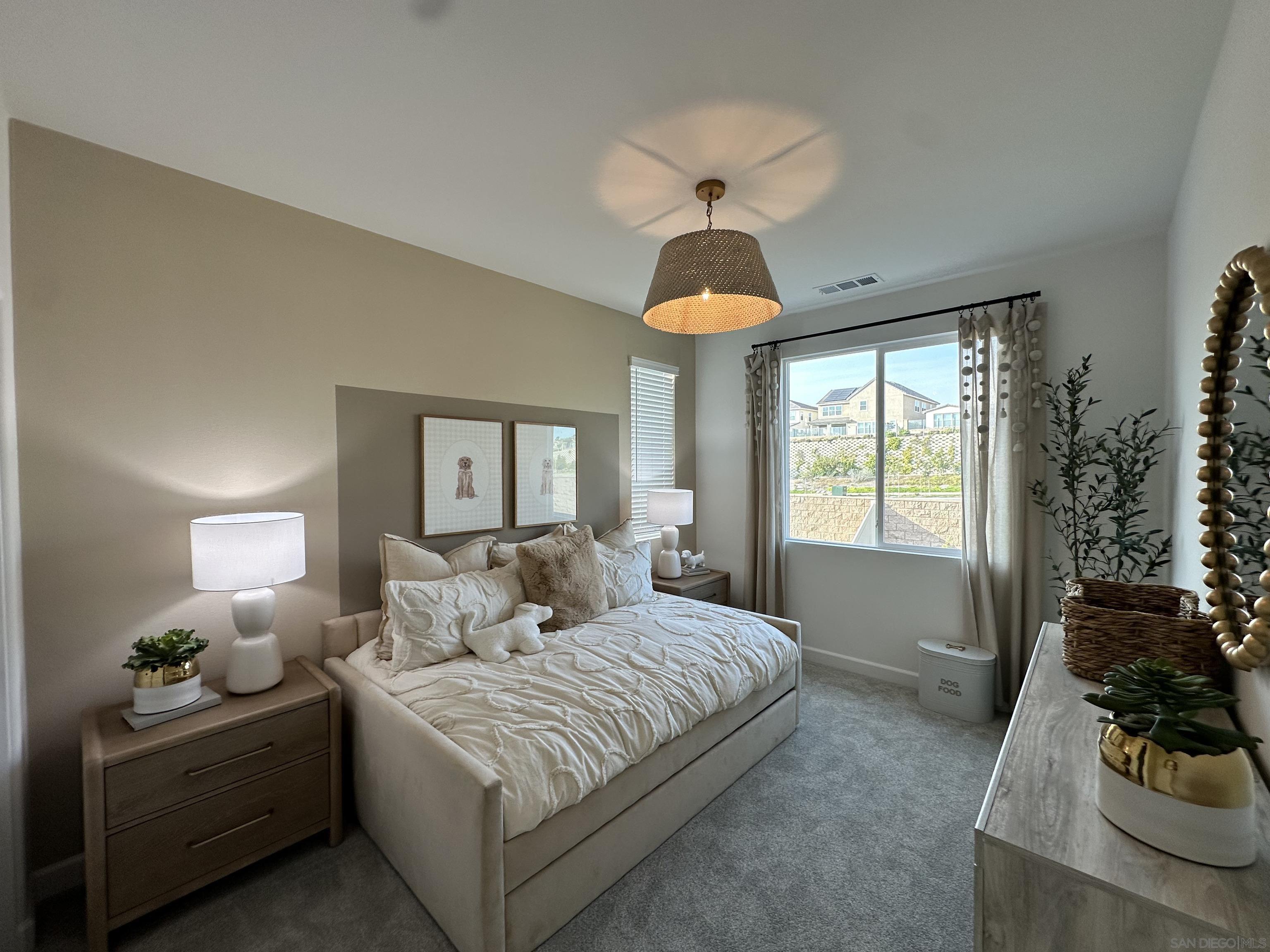 Detail Gallery Image 17 of 30 For 2186  Tributary Rd, Chula Vista,  CA 91913 - 4 Beds | 2/1 Baths