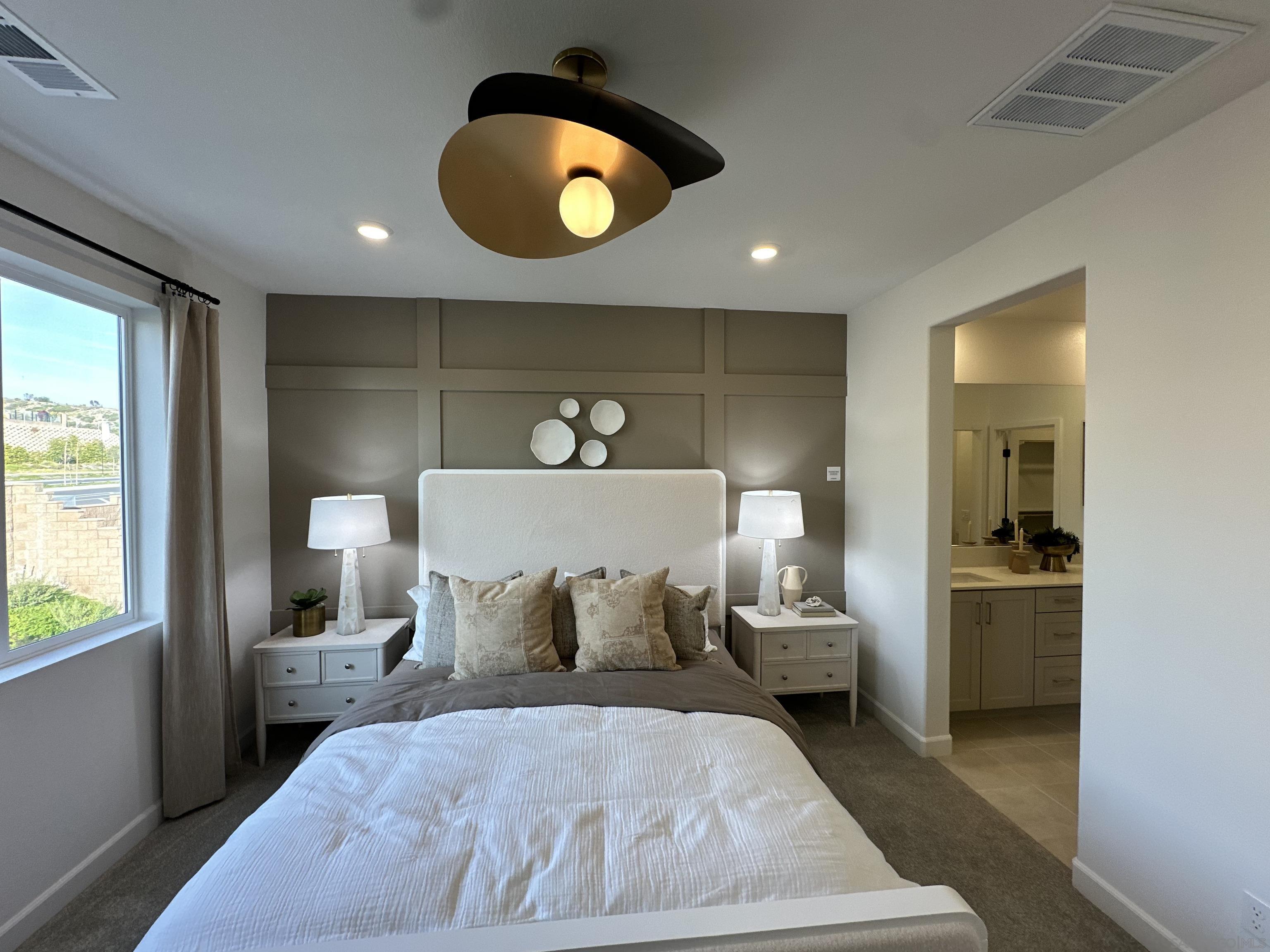 Detail Gallery Image 24 of 30 For 2186  Tributary Rd, Chula Vista,  CA 91913 - 4 Beds | 2/1 Baths