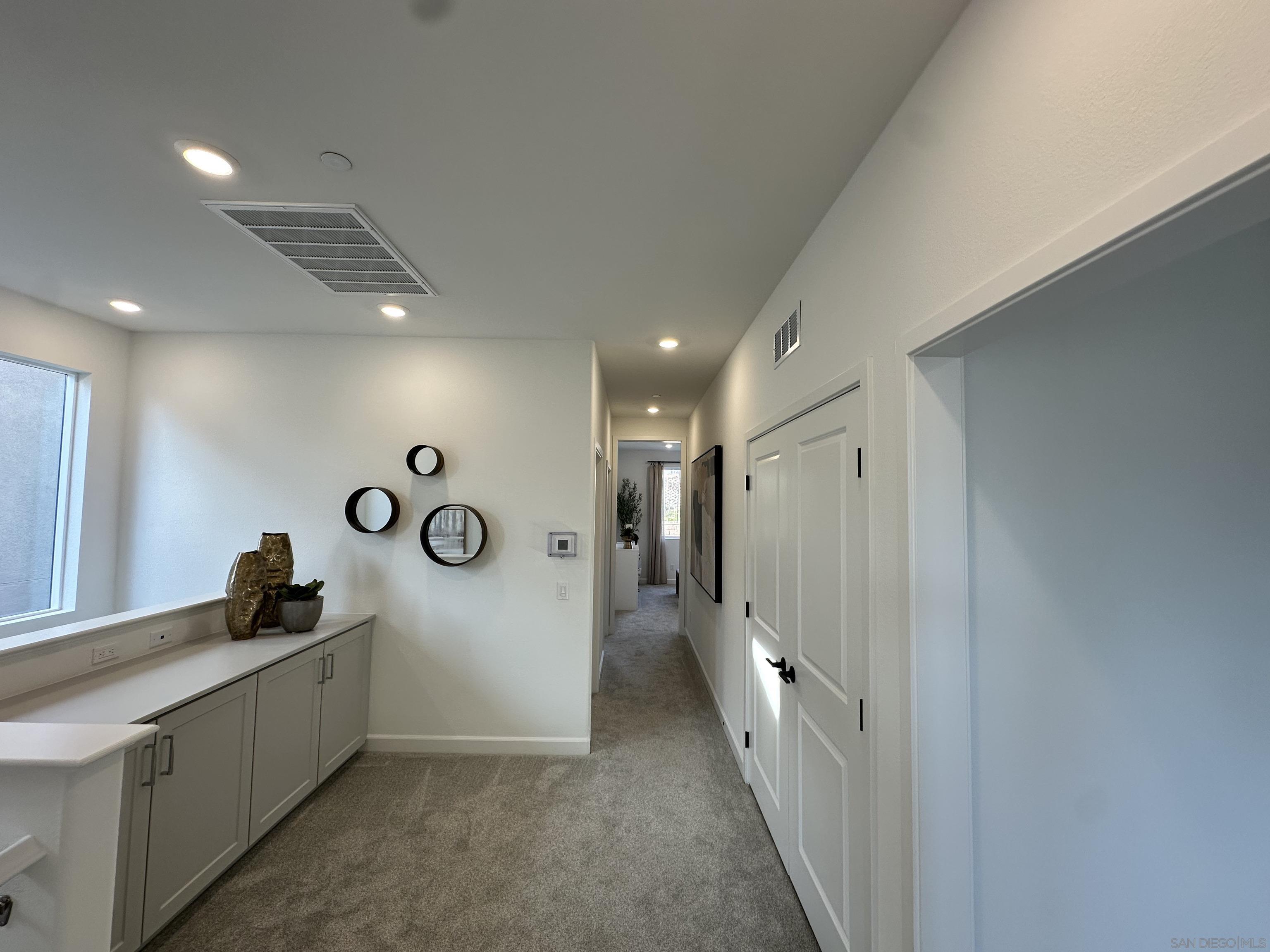 Detail Gallery Image 10 of 30 For 2186  Tributary Rd, Chula Vista,  CA 91913 - 4 Beds | 2/1 Baths