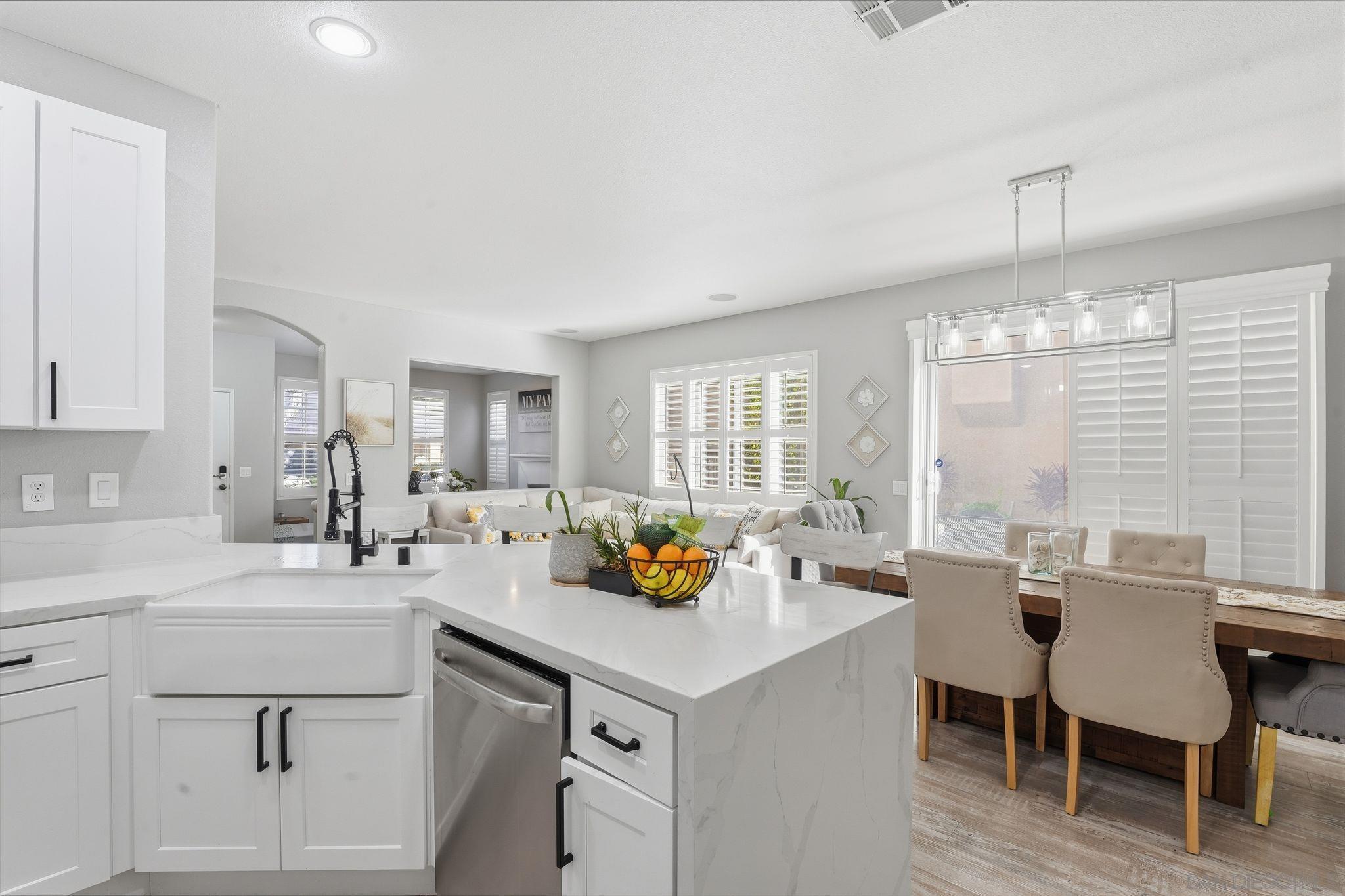 Detail Gallery Image 11 of 37 For 1436  Sutter Buttes St, Chula Vista,  CA 91913 - 3 Beds | 2/1 Baths