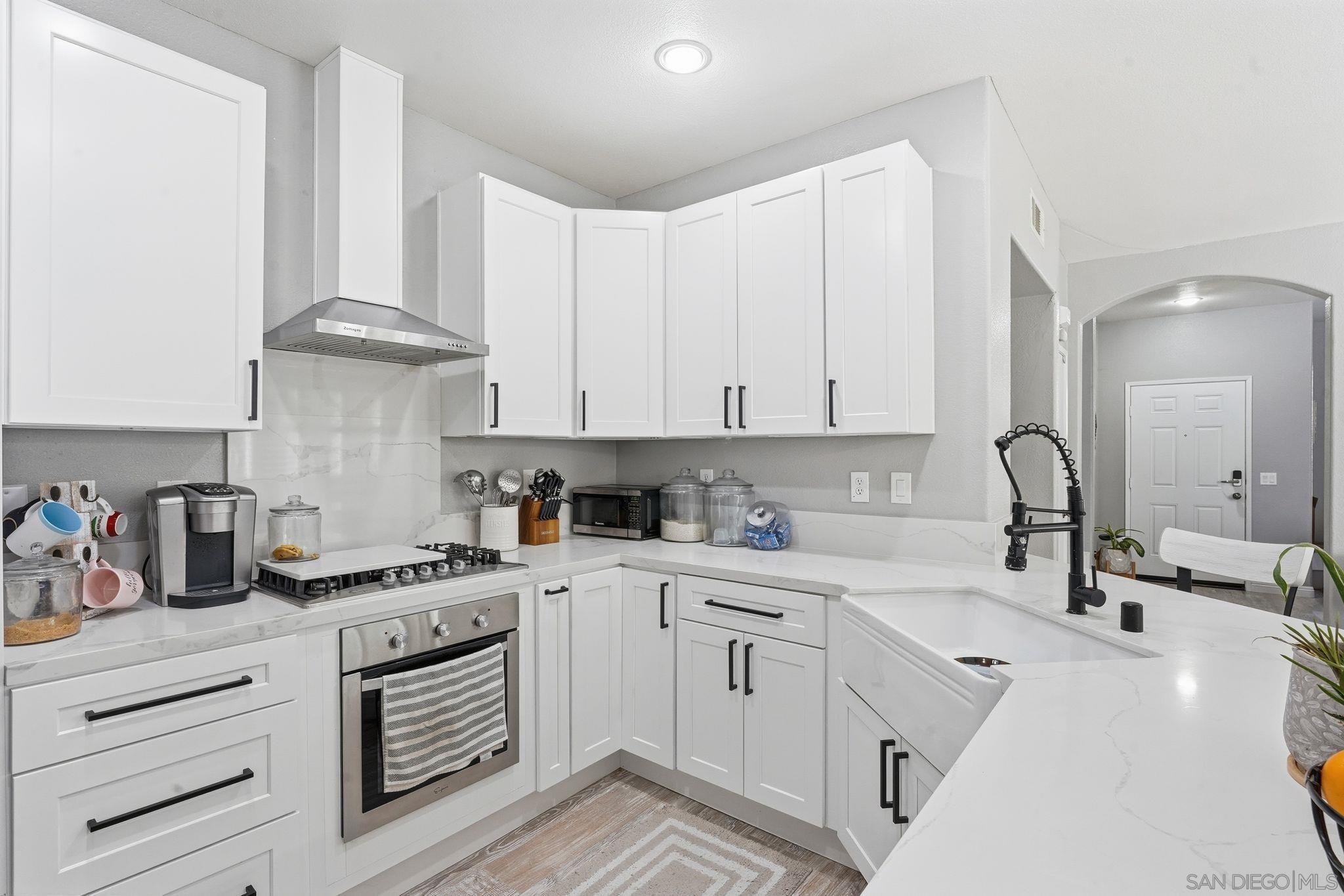 Detail Gallery Image 13 of 37 For 1436  Sutter Buttes St, Chula Vista,  CA 91913 - 3 Beds | 2/1 Baths