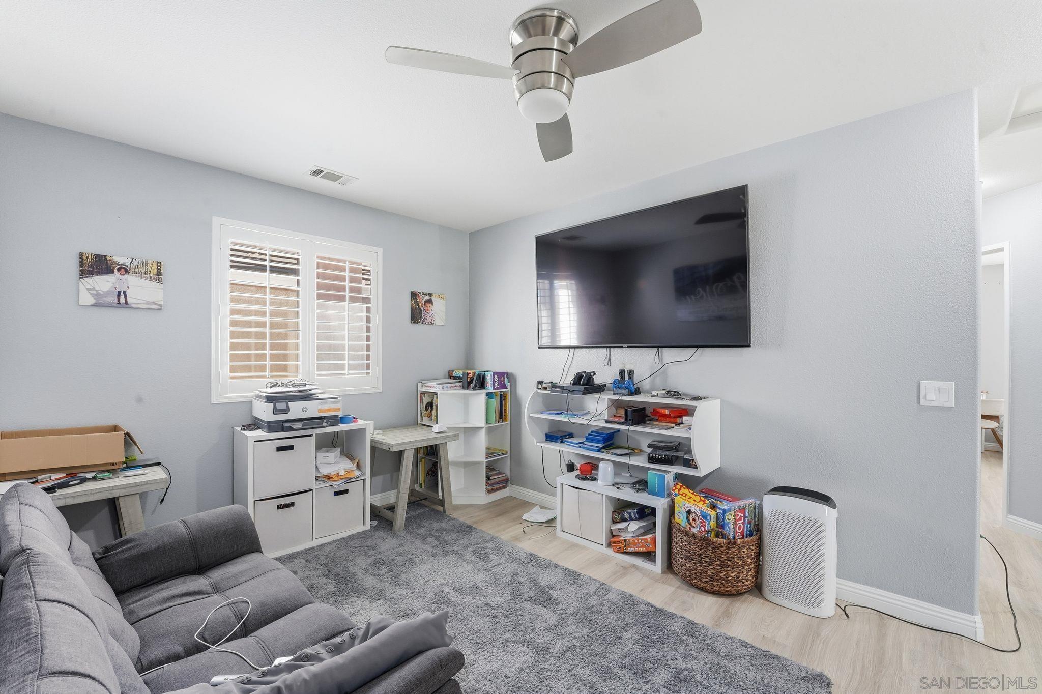 Detail Gallery Image 17 of 37 For 1436  Sutter Buttes St, Chula Vista,  CA 91913 - 3 Beds | 2/1 Baths