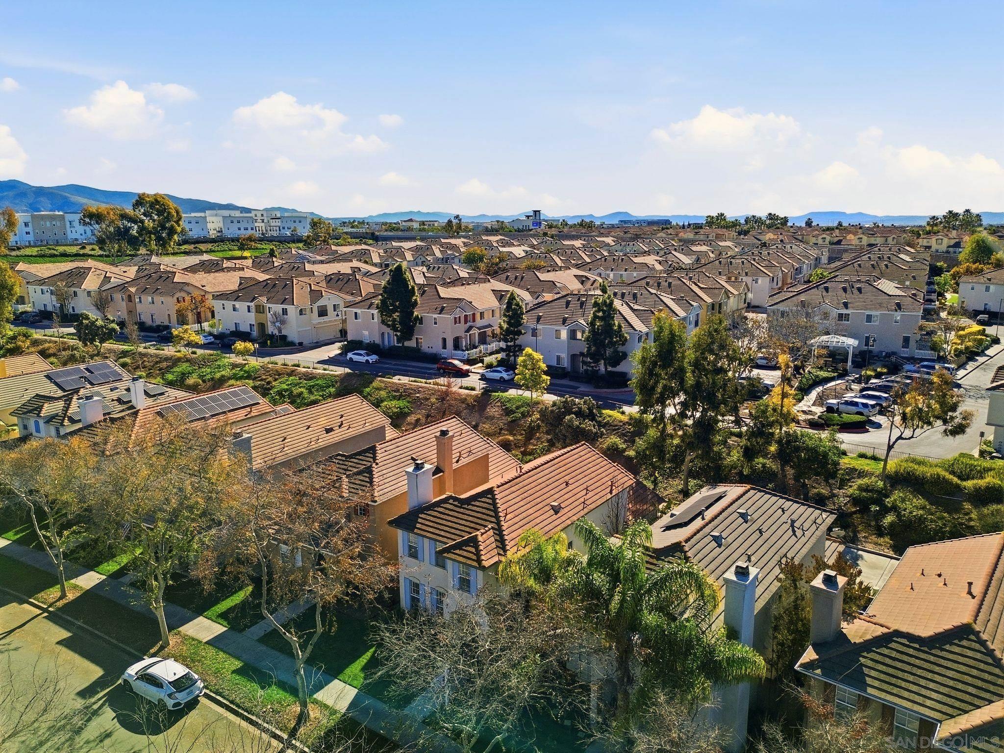 Detail Gallery Image 32 of 37 For 1436  Sutter Buttes St, Chula Vista,  CA 91913 - 3 Beds | 2/1 Baths