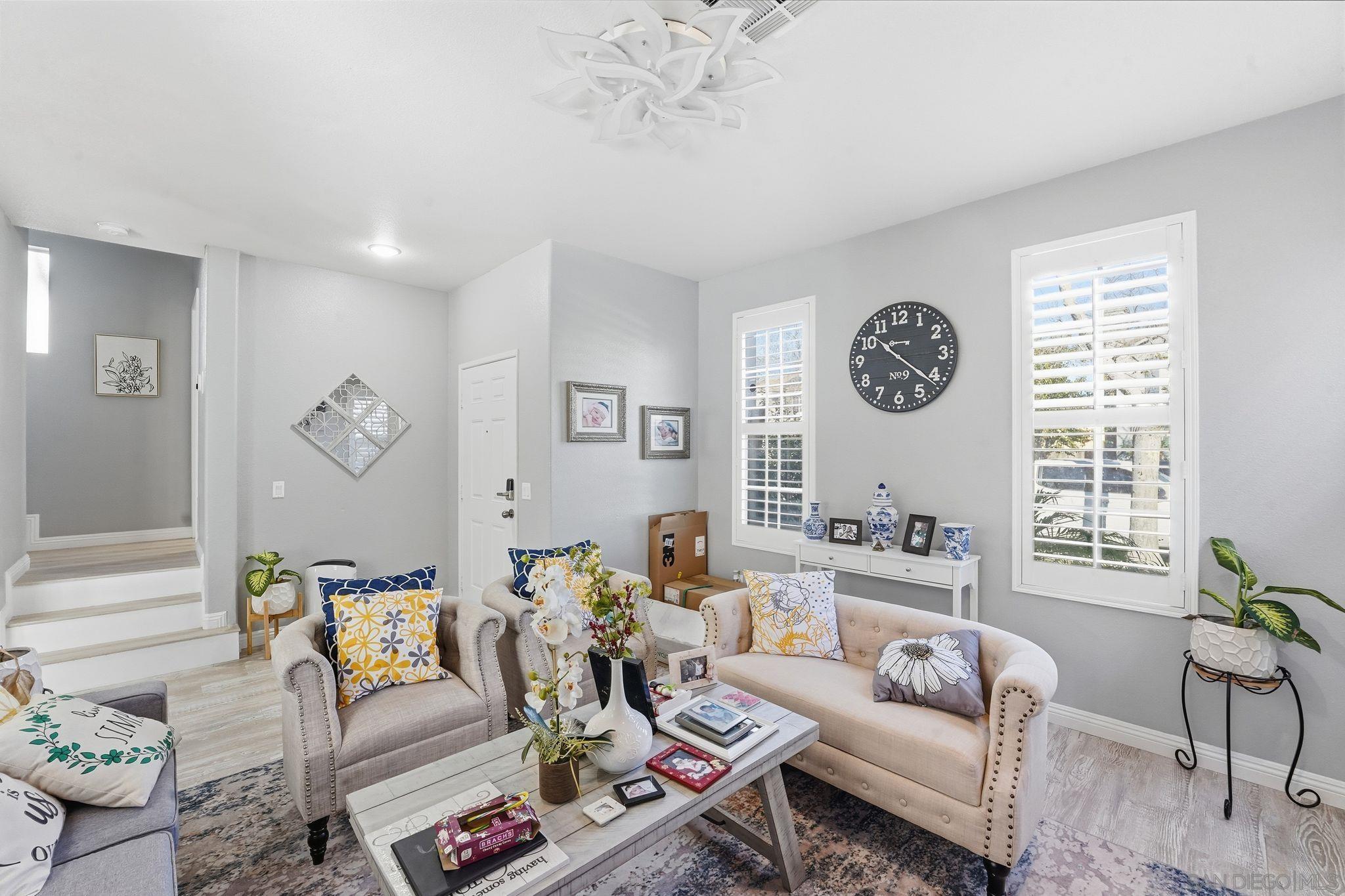 Detail Gallery Image 5 of 37 For 1436  Sutter Buttes St, Chula Vista,  CA 91913 - 3 Beds | 2/1 Baths