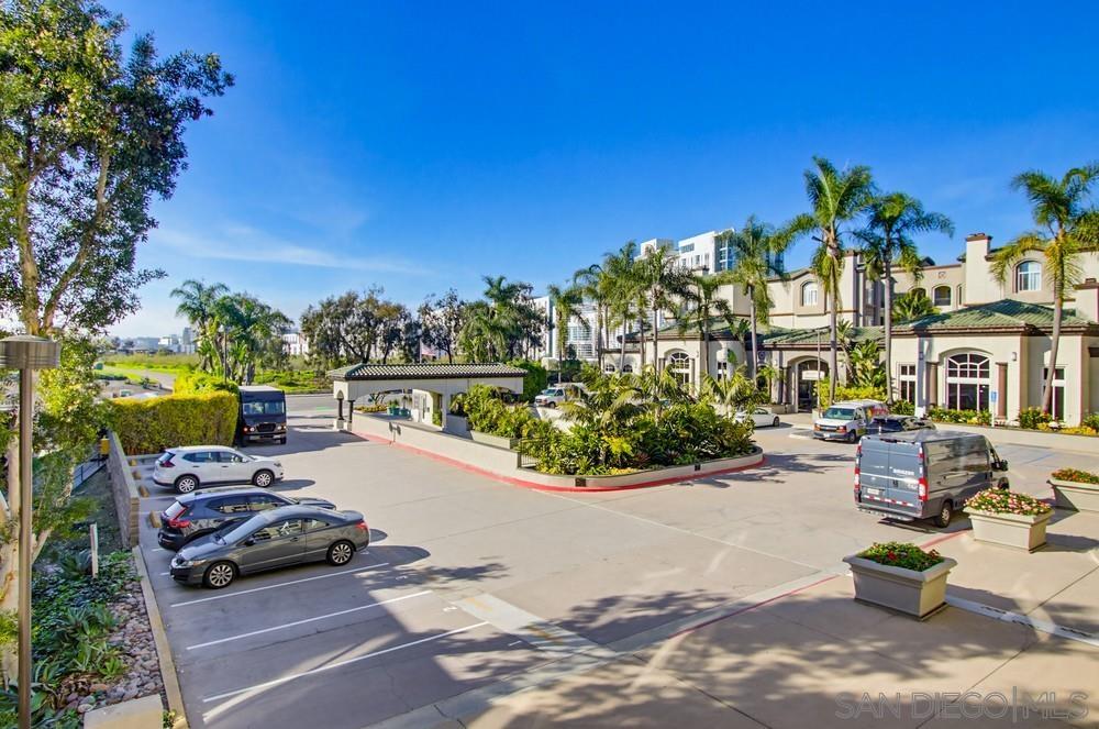 Detail Gallery Image 21 of 29 For 9229  Regents  #L206,  La Jolla,  CA 92037 - 2 Beds | 2 Baths