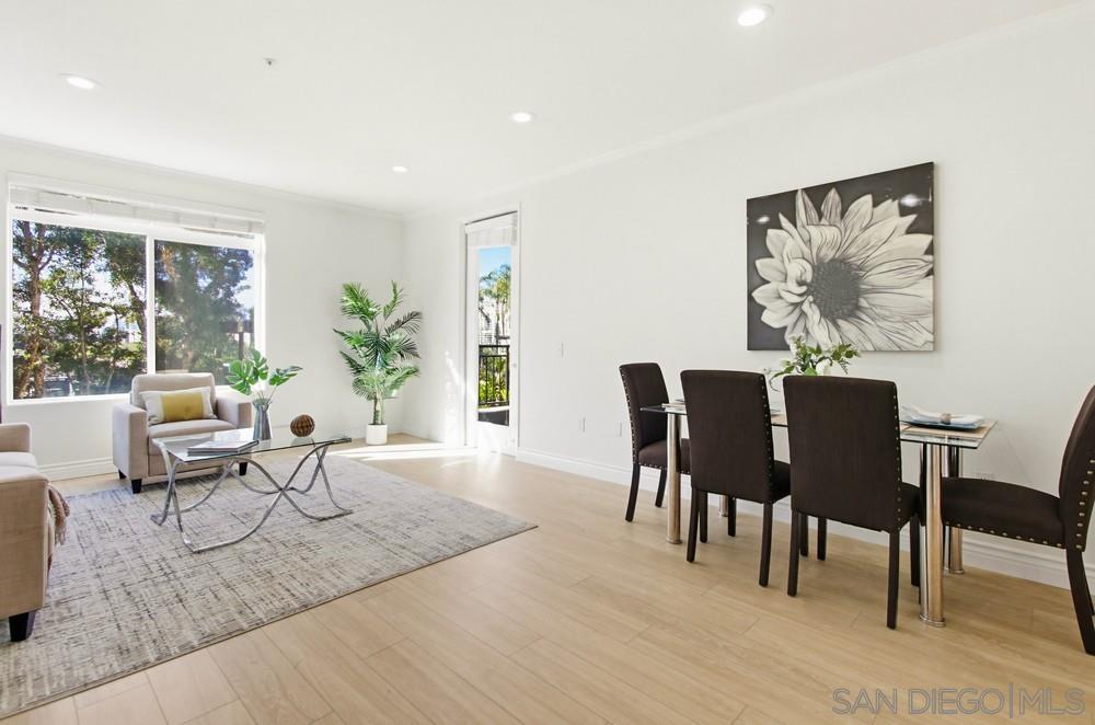 Detail Gallery Image 4 of 29 For 9229  Regents  #L206,  La Jolla,  CA 92037 - 2 Beds | 2 Baths