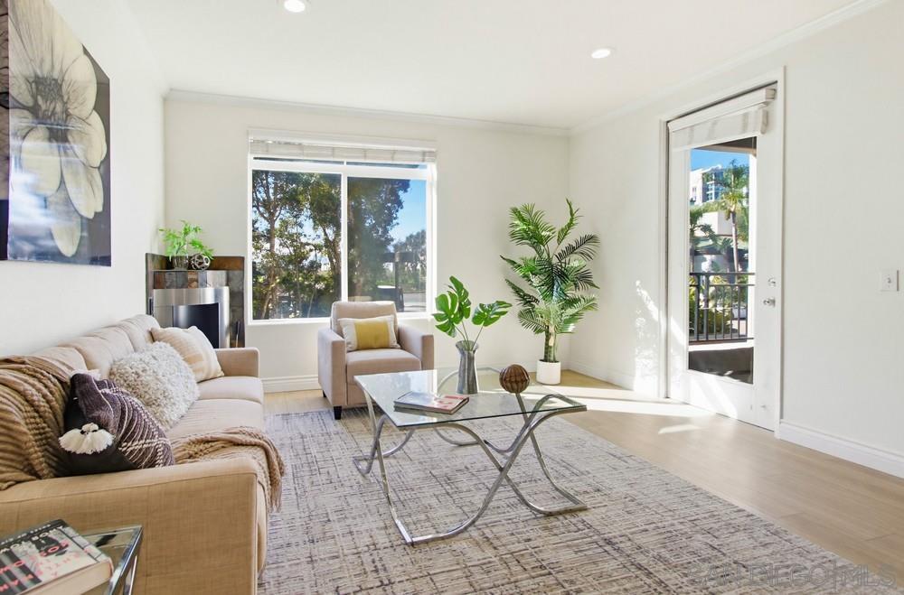 Detail Gallery Image 5 of 29 For 9229  Regents  #L206,  La Jolla,  CA 92037 - 2 Beds | 2 Baths