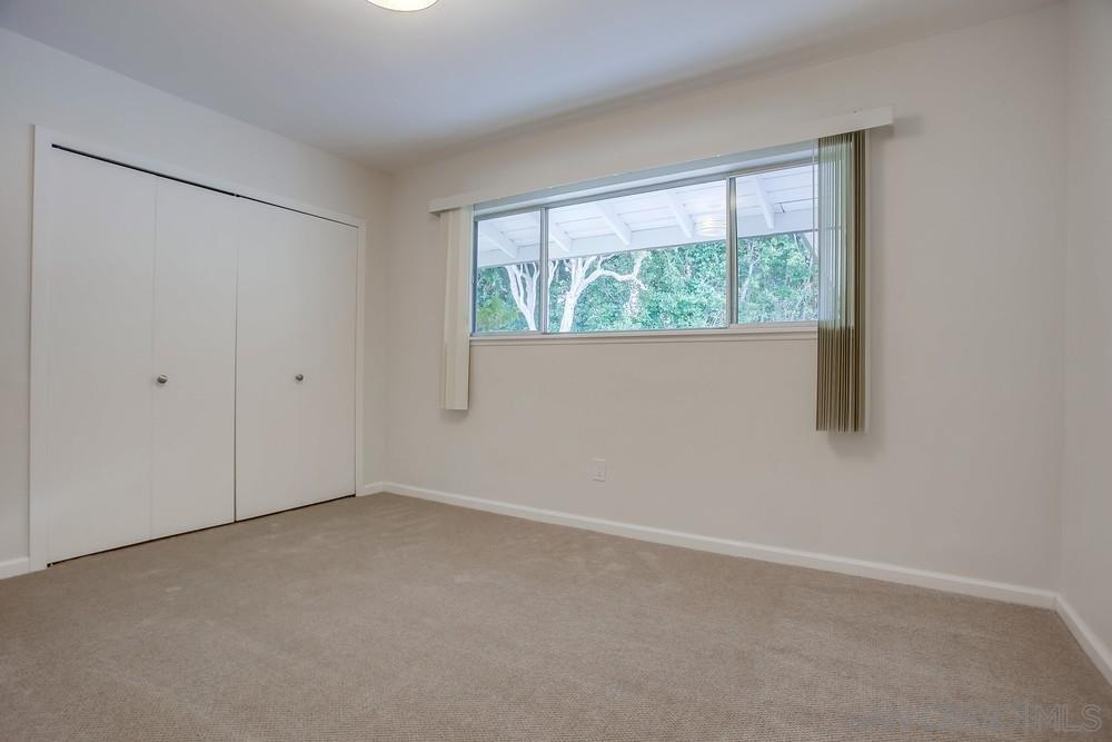 Detail Gallery Image 43 of 67 For 7255  via Capri, La Jolla,  CA 92037 - 3 Beds | 2 Baths