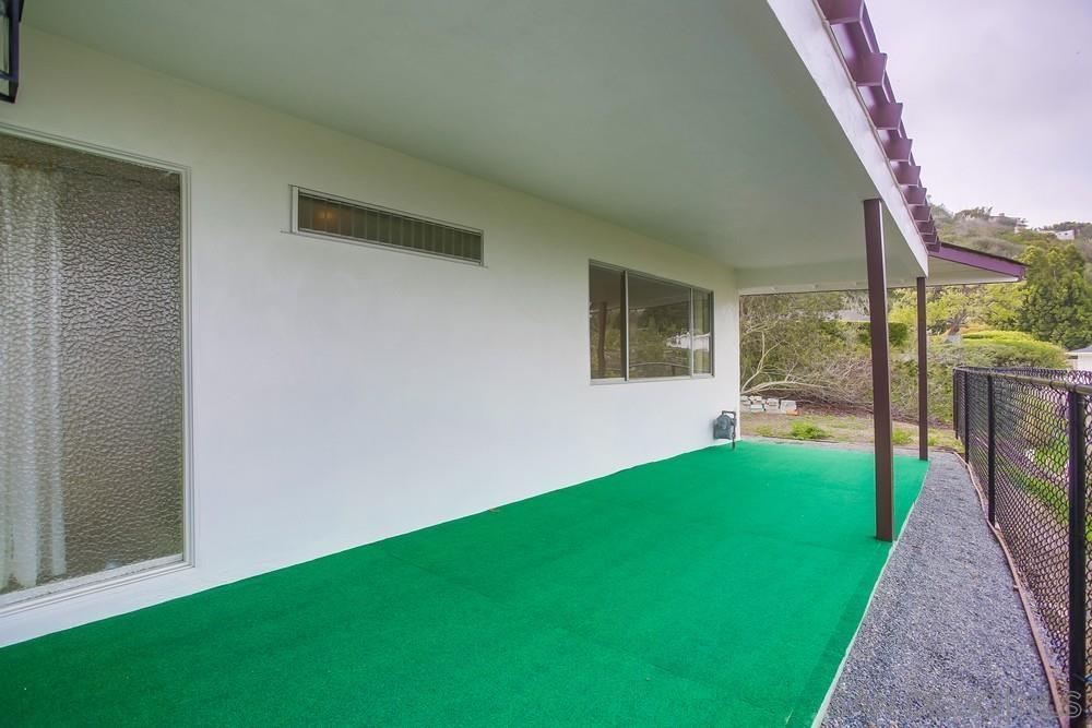 Detail Gallery Image 63 of 67 For 7255  via Capri, La Jolla,  CA 92037 - 3 Beds | 2 Baths