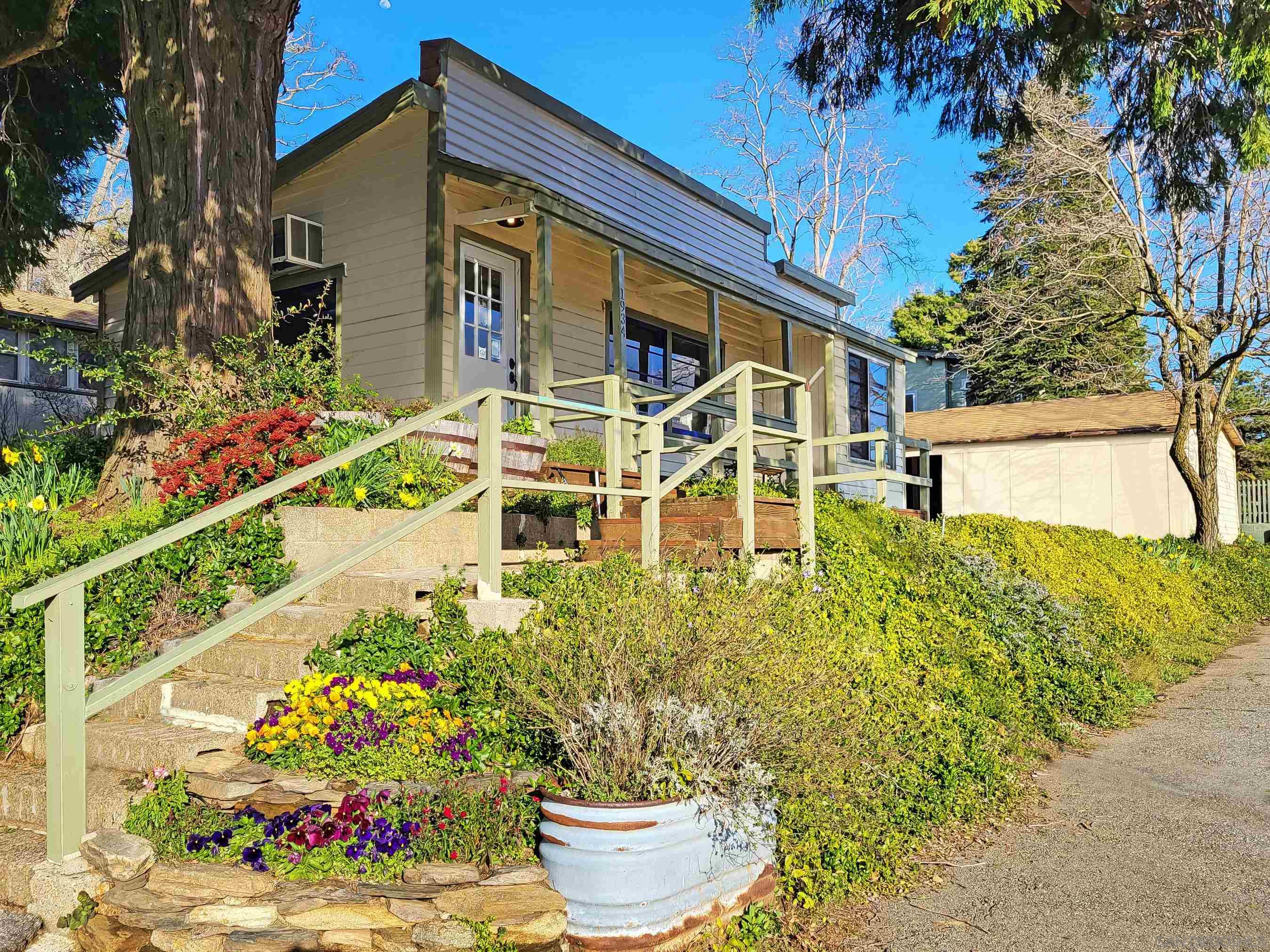 Front Image Thumbnail for SD260001569