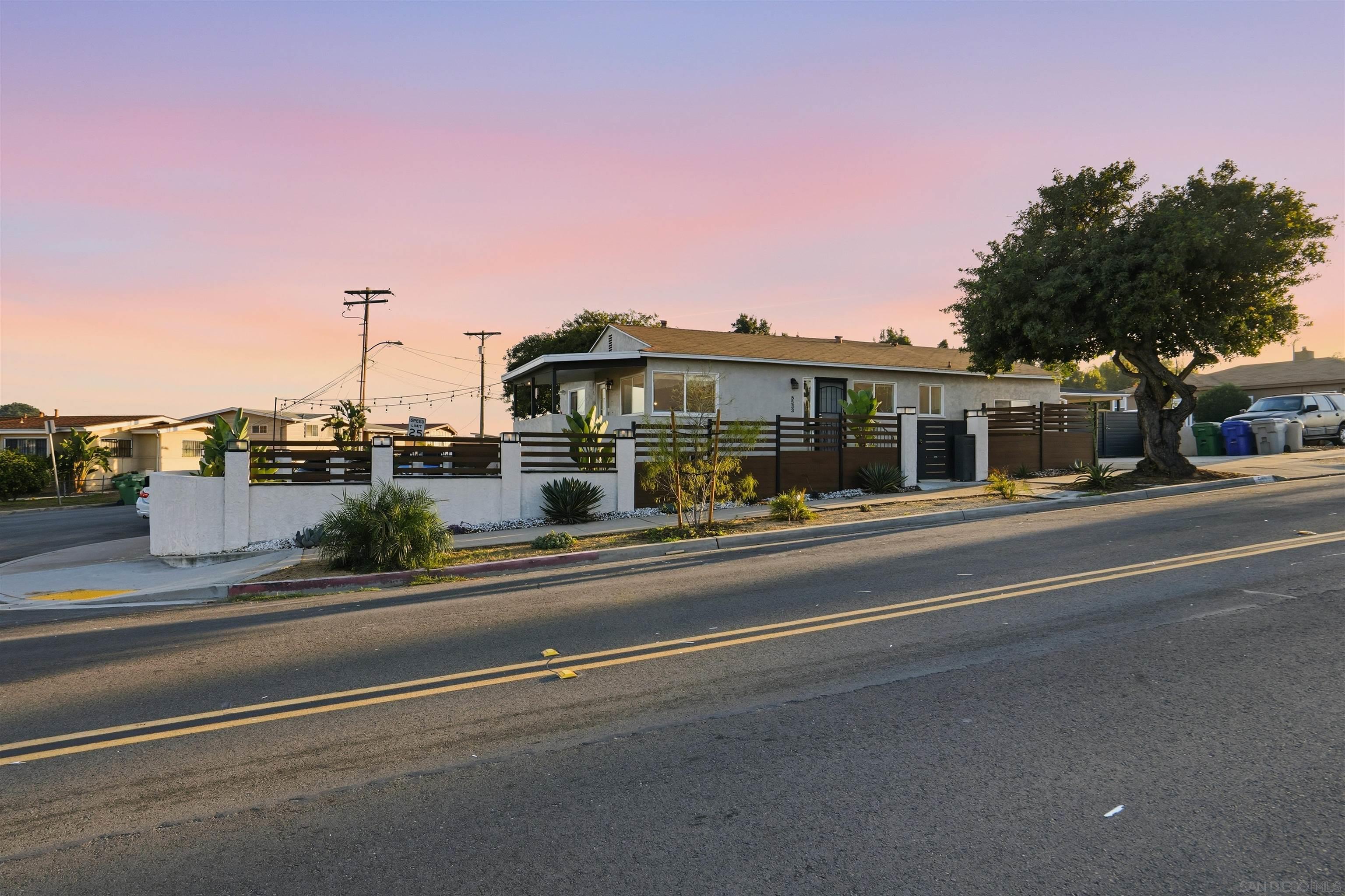 Detail Gallery Image 28 of 36 For 5533  Roswell St, San Diego,  CA 92114 - 3 Beds | 2 Baths