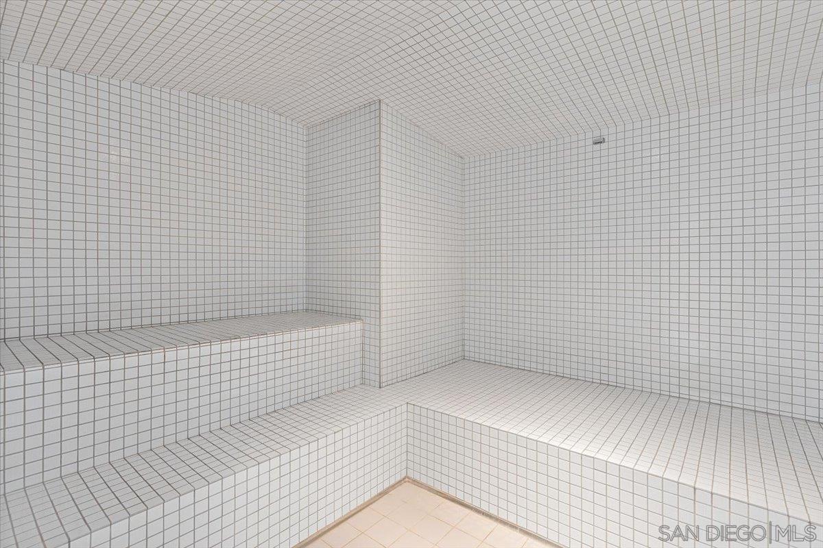 Detail Gallery Image 11 of 49 For 888 W E St  805, San Diego,  CA 92101 - 2 Beds | 2 Baths