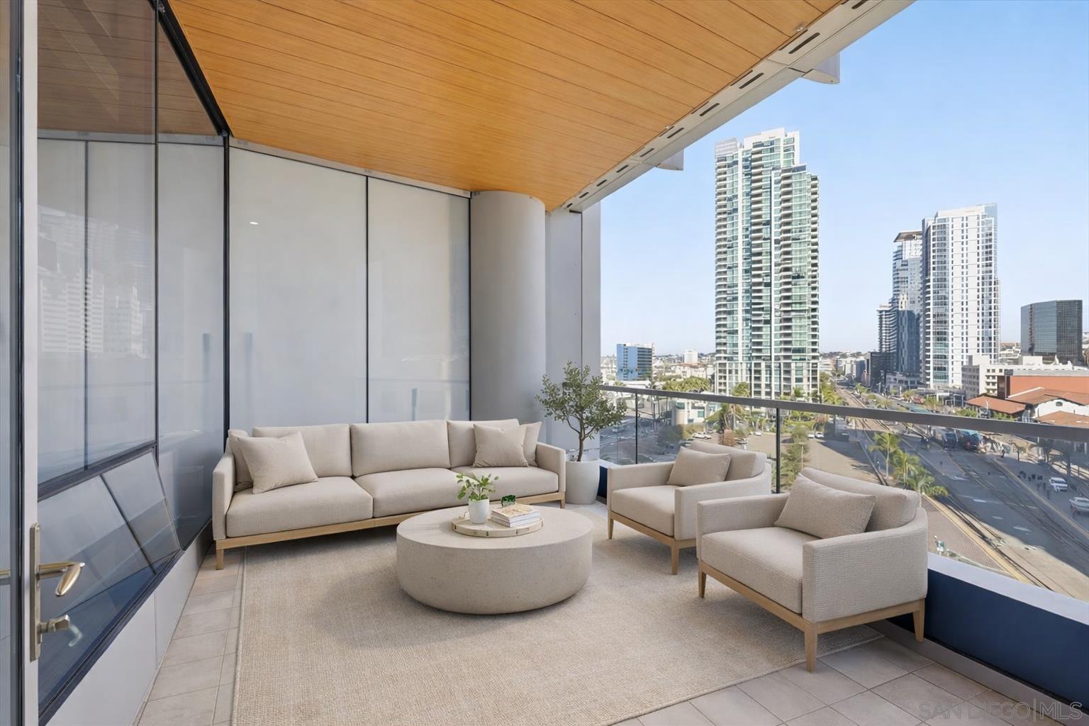 Detail Gallery Image 5 of 49 For 888 W E St  805, San Diego,  CA 92101 - 2 Beds | 2 Baths