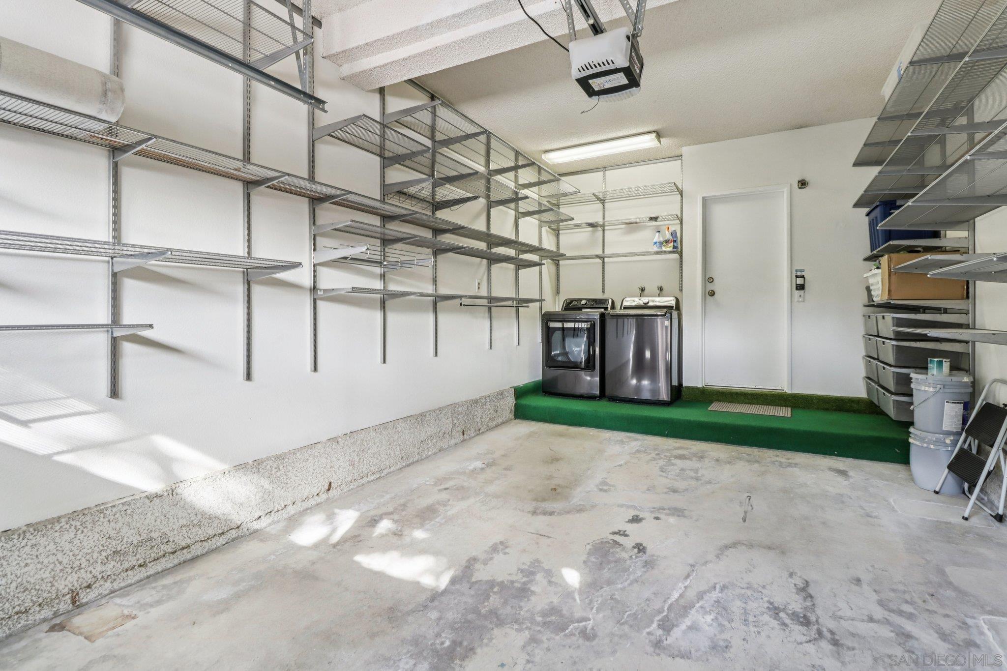 Detail Gallery Image 25 of 41 For 6038  Cirrus St, San Diego,  CA 92110 - 2 Beds | 2 Baths