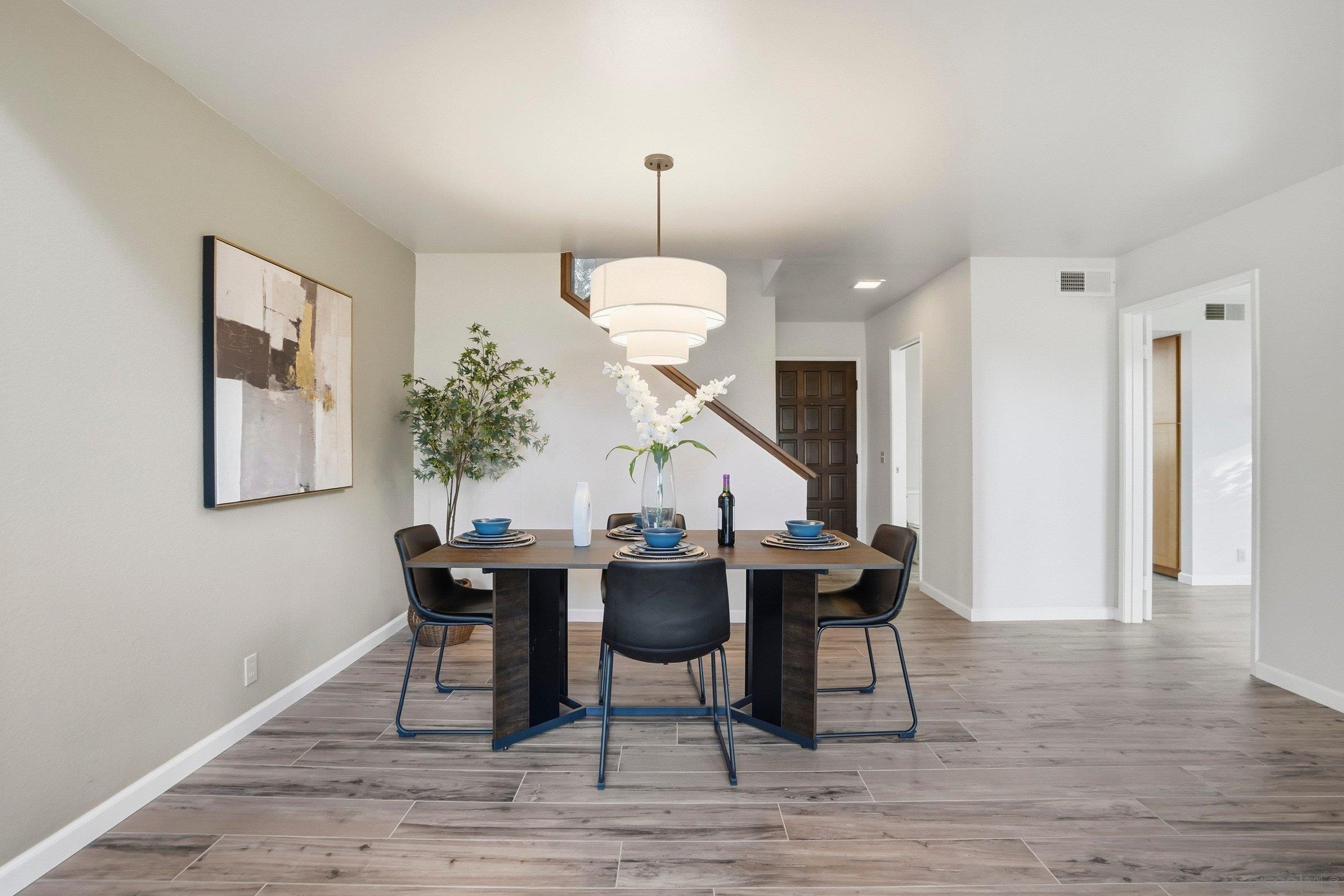 Detail Gallery Image 5 of 34 For 4862  Seda Dr, San Diego,  CA 92124 - 3 Beds | 2/1 Baths