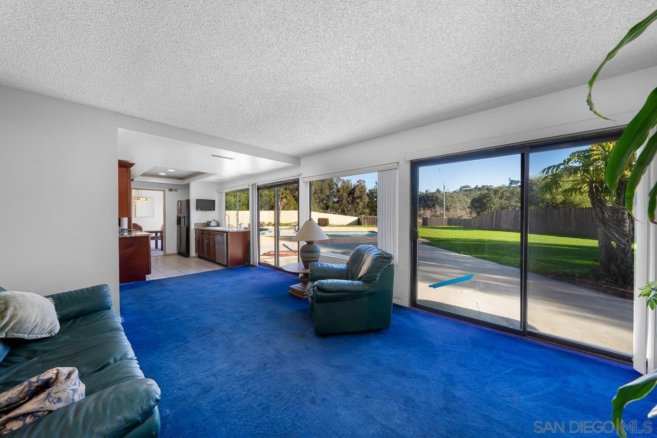 Detail Gallery Image 11 of 45 For 5114  Bloch St, San Diego,  CA 92122 - 3 Beds | 2/1 Baths