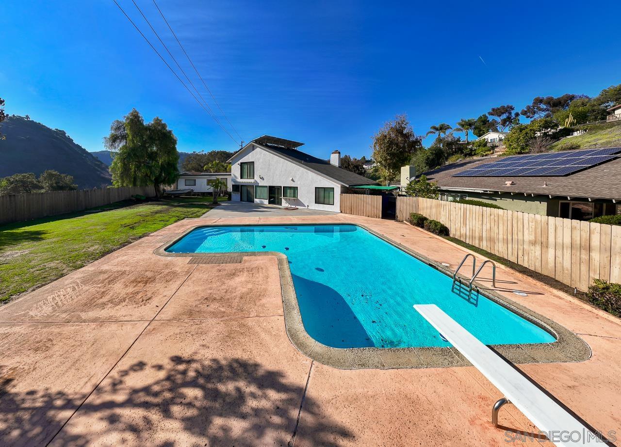 Detail Gallery Image 35 of 45 For 5114  Bloch St, San Diego,  CA 92122 - 3 Beds | 2/1 Baths