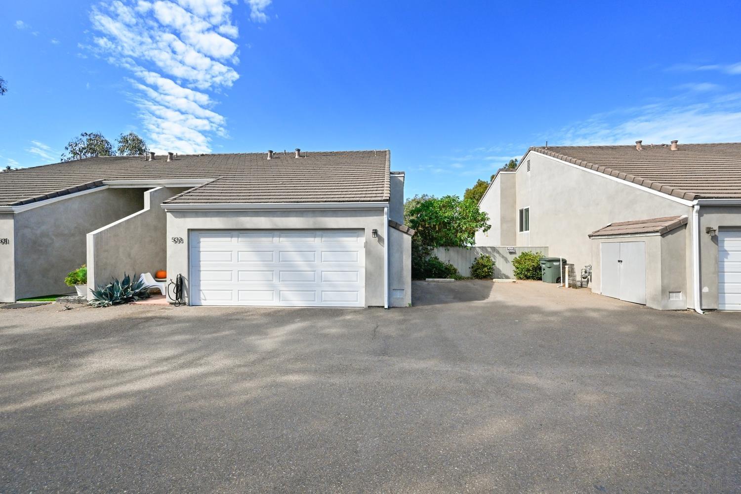 Detail Gallery Image 2 of 42 For 533  Camino Del Mar, Del Mar,  CA 92014 - 2 Beds | 2/1 Baths
