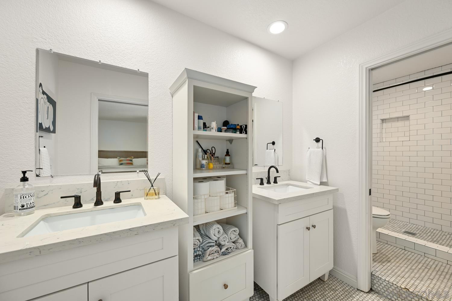 Detail Gallery Image 23 of 42 For 533  Camino Del Mar, Del Mar,  CA 92014 - 2 Beds | 2/1 Baths