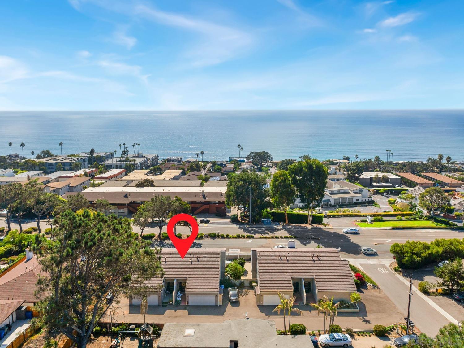 Detail Gallery Image 32 of 42 For 533  Camino Del Mar, Del Mar,  CA 92014 - 2 Beds | 2/1 Baths