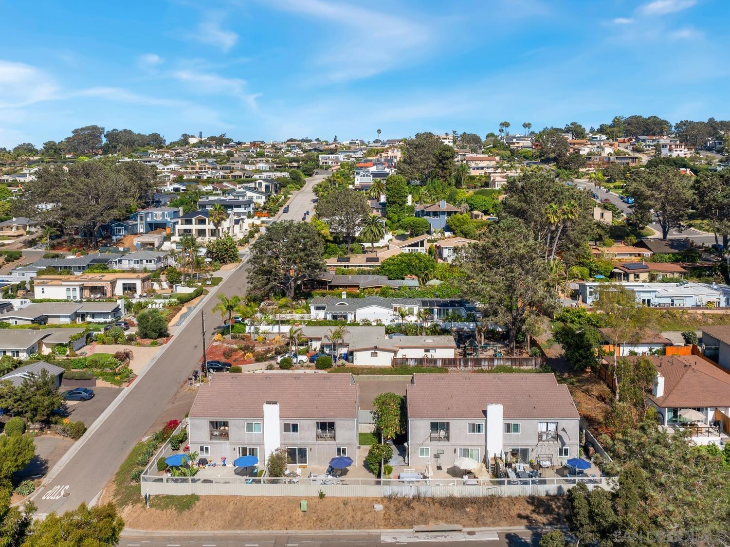 Detail Gallery Image 38 of 42 For 533  Camino Del Mar, Del Mar,  CA 92014 - 2 Beds | 2/1 Baths