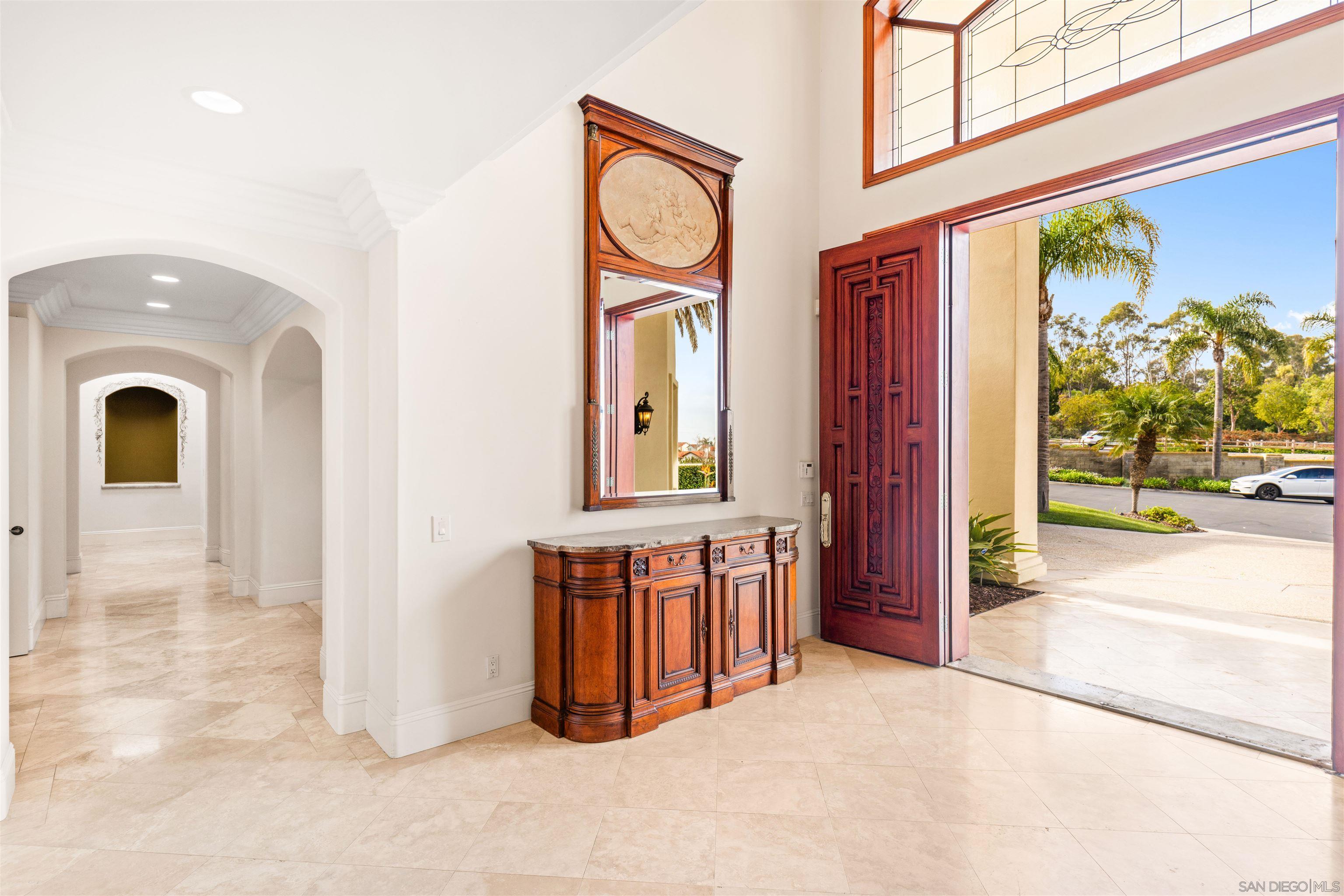 Detail Gallery Image 15 of 56 For 12131  View Pointe Row, San Diego,  CA 92128 - 4 Beds | 3/1 Baths