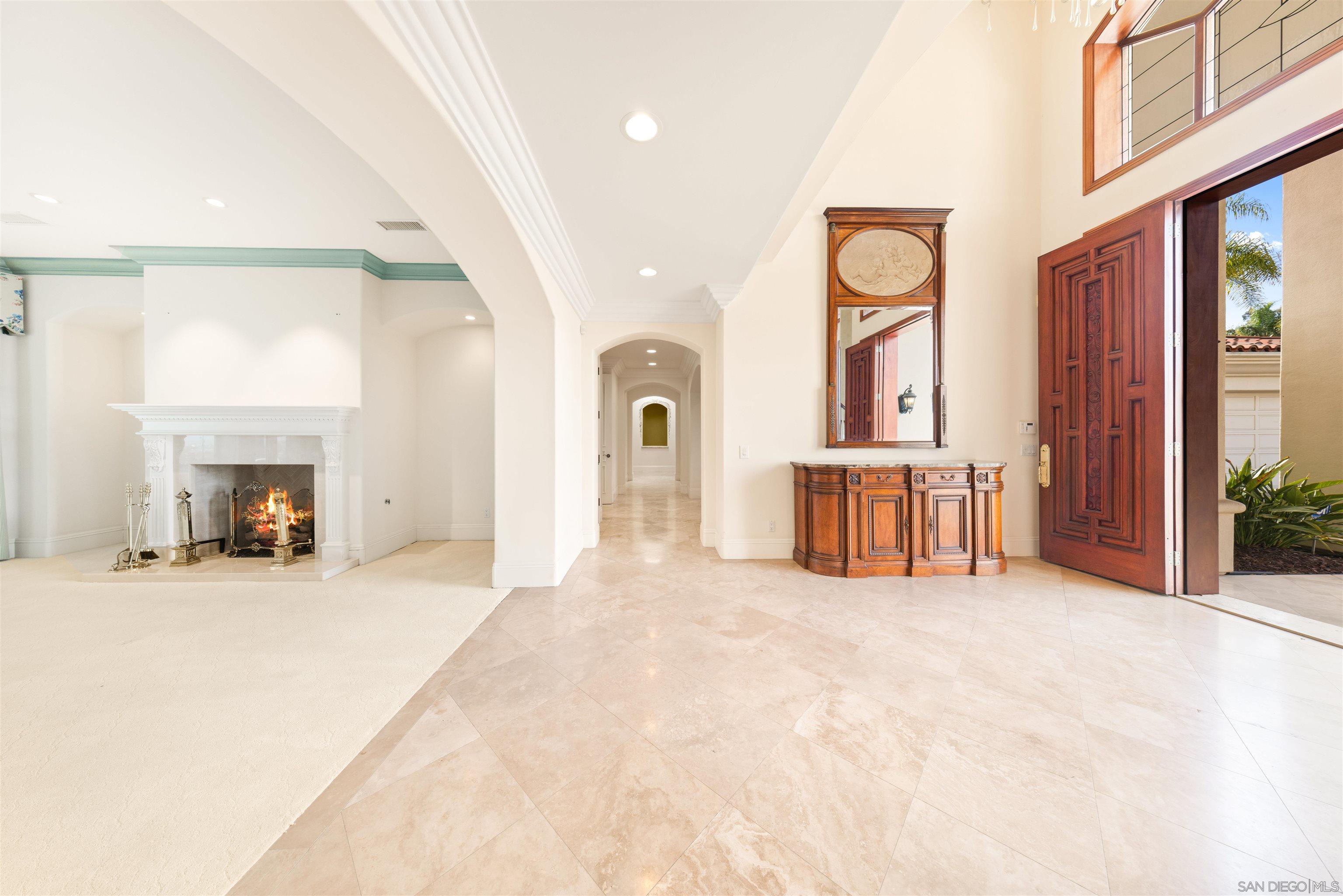 Detail Gallery Image 34 of 56 For 12131  View Pointe Row, San Diego,  CA 92128 - 4 Beds | 3/1 Baths