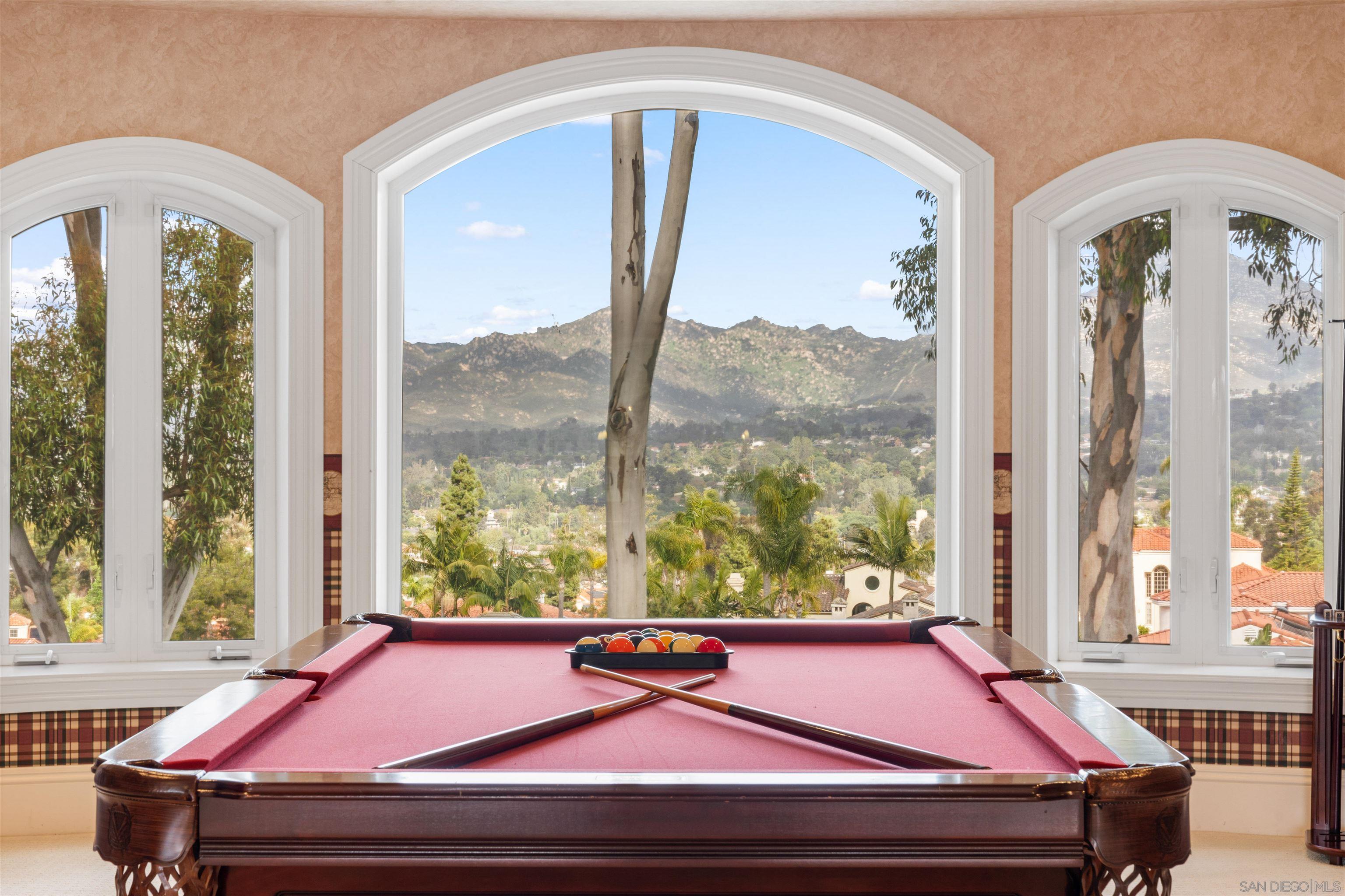 Detail Gallery Image 52 of 56 For 12131  View Pointe Row, San Diego,  CA 92128 - 4 Beds | 3/1 Baths