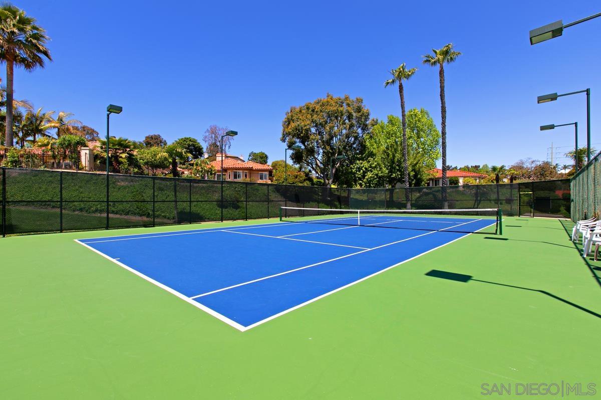 Detail Gallery Image 24 of 25 For 3040  Caminito Tercer Verde, Del Mar,  CA 92014 - 3 Beds | 2/1 Baths