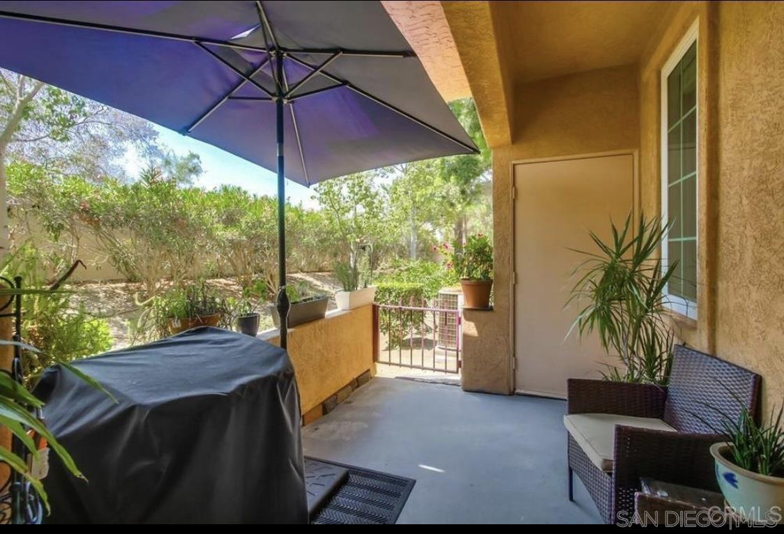 Detail Gallery Image 6 of 6 For 18650  Caminito Cantilena  283, San Diego,  CA 92128 - 2 Beds | 2 Baths