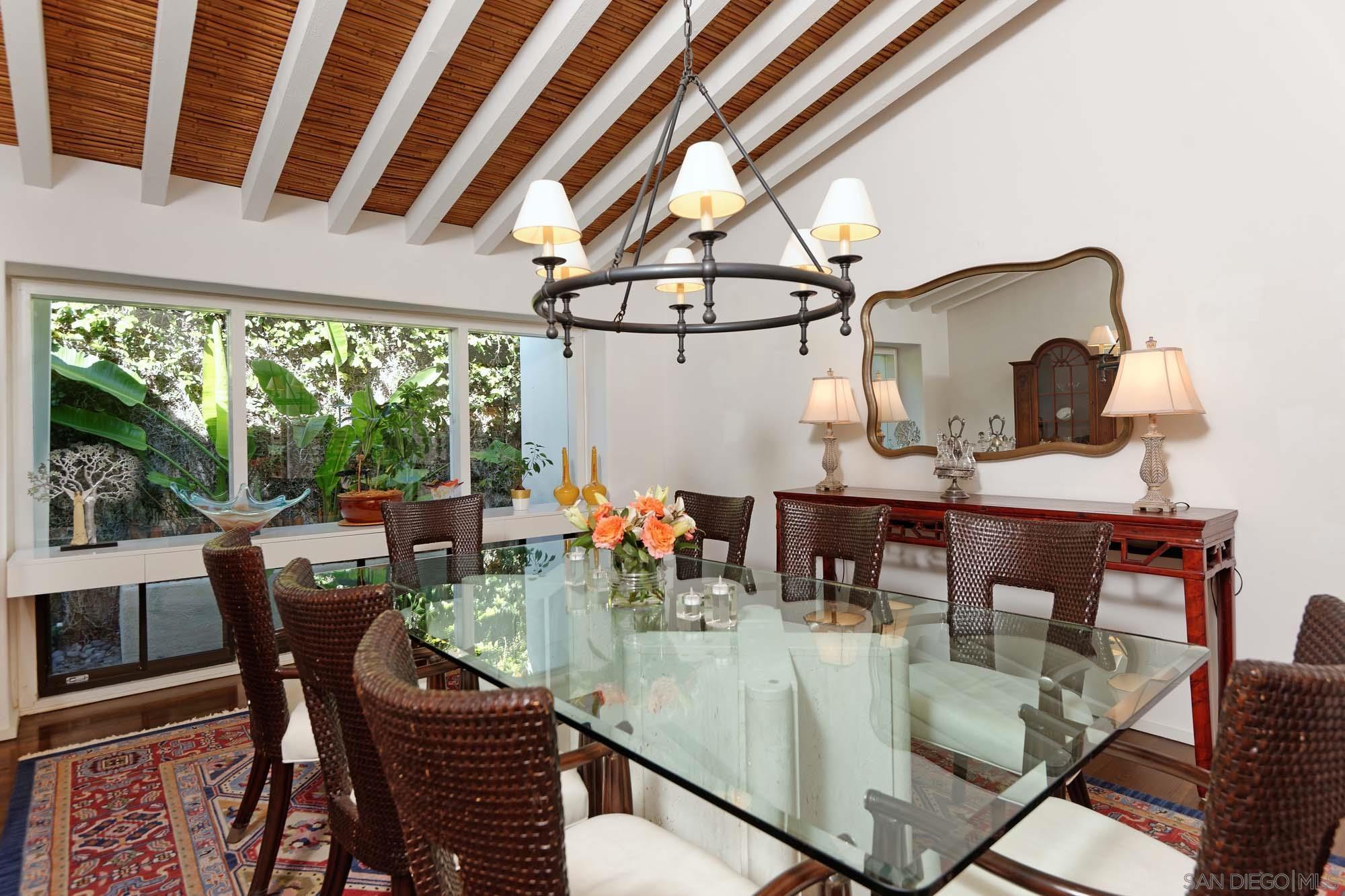 Detail Gallery Image 14 of 28 For 7733  Whitefield, La Jolla,  CA 92037 - 4 Beds | 4/1 Baths