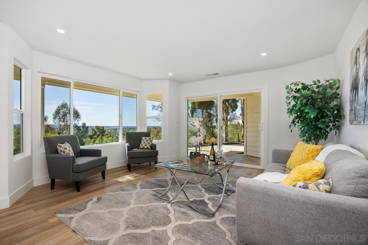 Detail Gallery Image 15 of 56 For 1112  Starview Dr, Vista,  CA 92084 - 7 Beds | 4/1 Baths