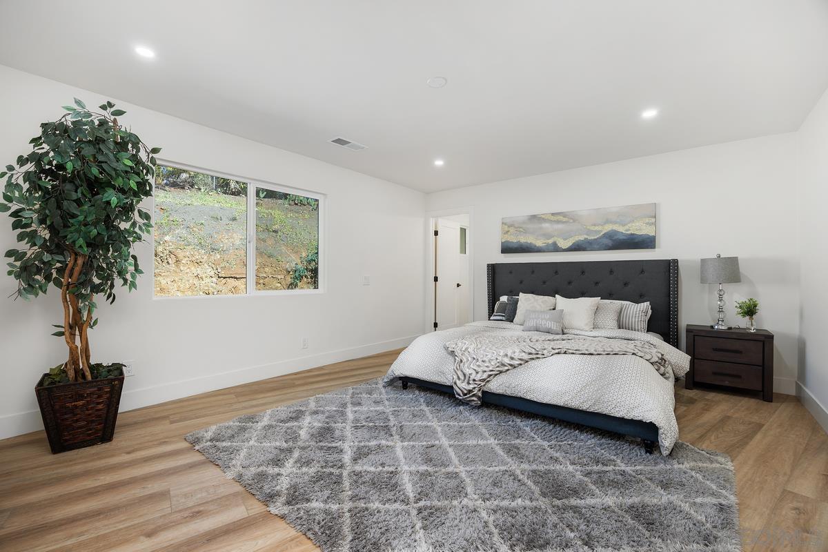 Detail Gallery Image 25 of 56 For 1112  Starview Dr, Vista,  CA 92084 - 7 Beds | 4/1 Baths