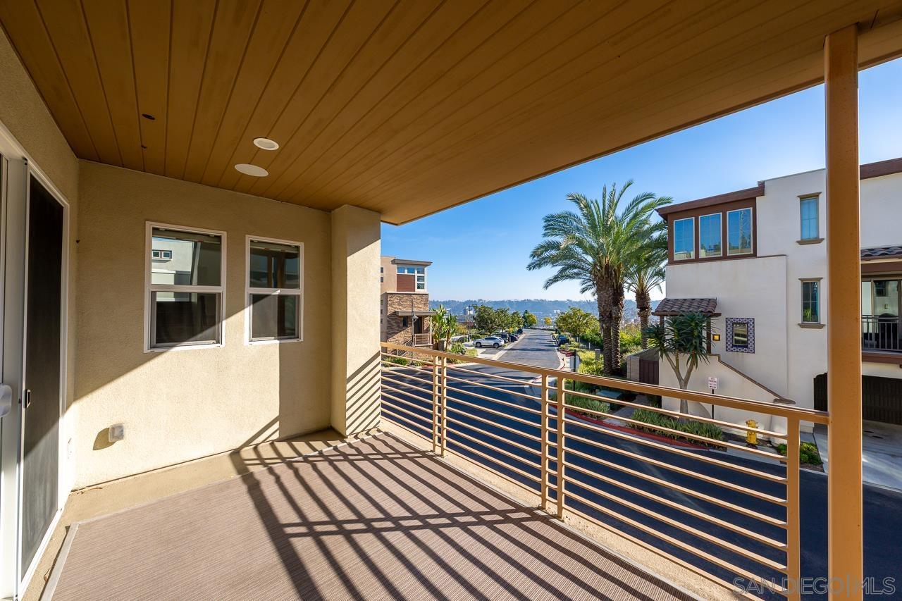 Detail Gallery Image 12 of 68 For 8352  Ridge Ct, San Diego,  CA 92108 - 4 Beds | 3/1 Baths