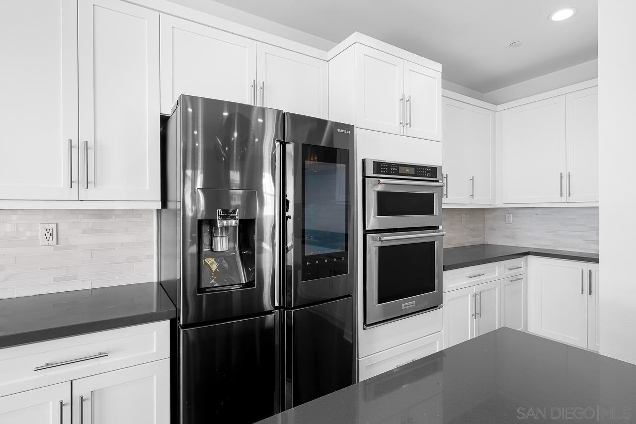 Detail Gallery Image 14 of 68 For 8352  Ridge Ct, San Diego,  CA 92108 - 4 Beds | 3/1 Baths