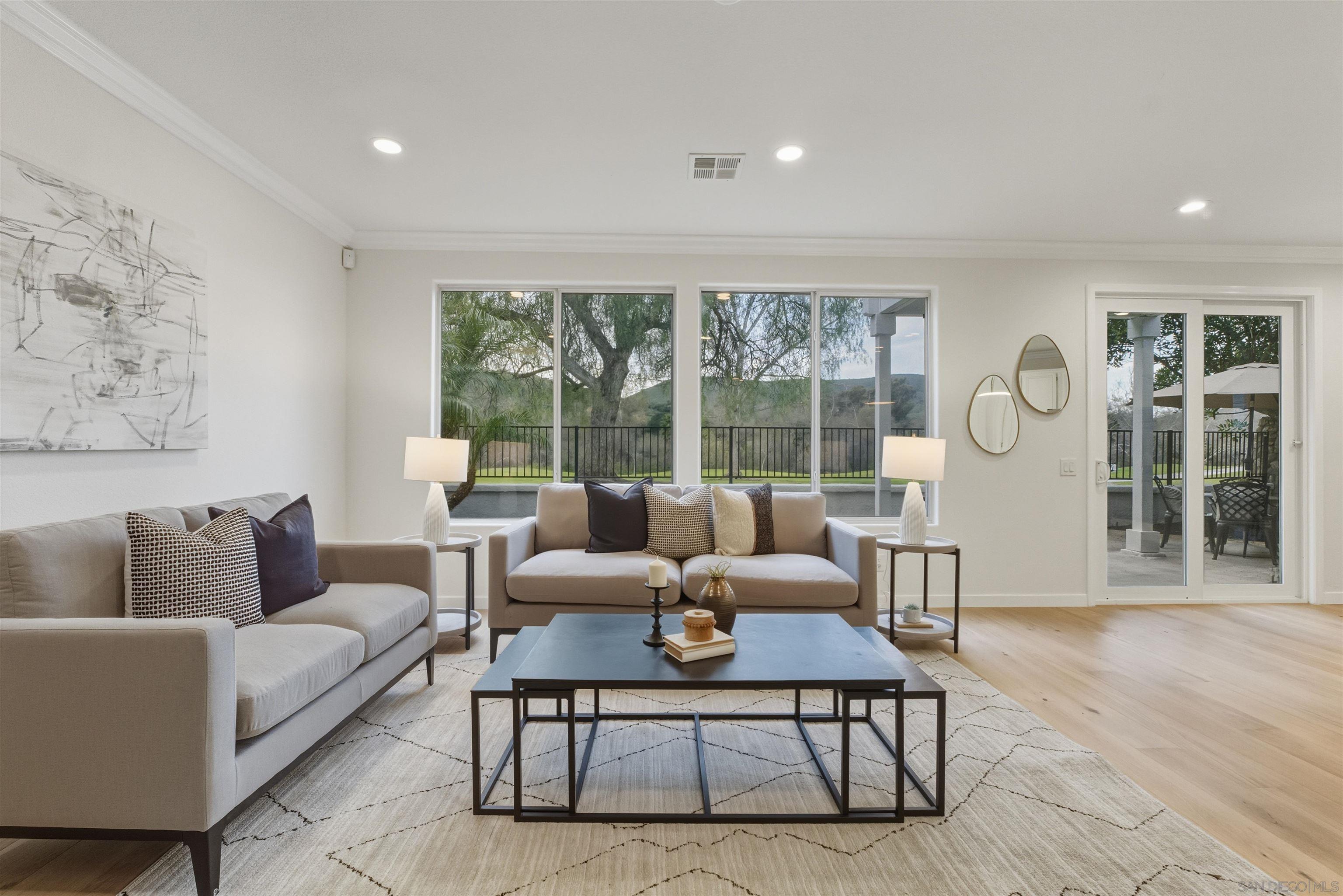 Detail Gallery Image 12 of 43 For 564  Golf Glen Dr, San Marcos,  CA 92069 - 5 Beds | 3 Baths