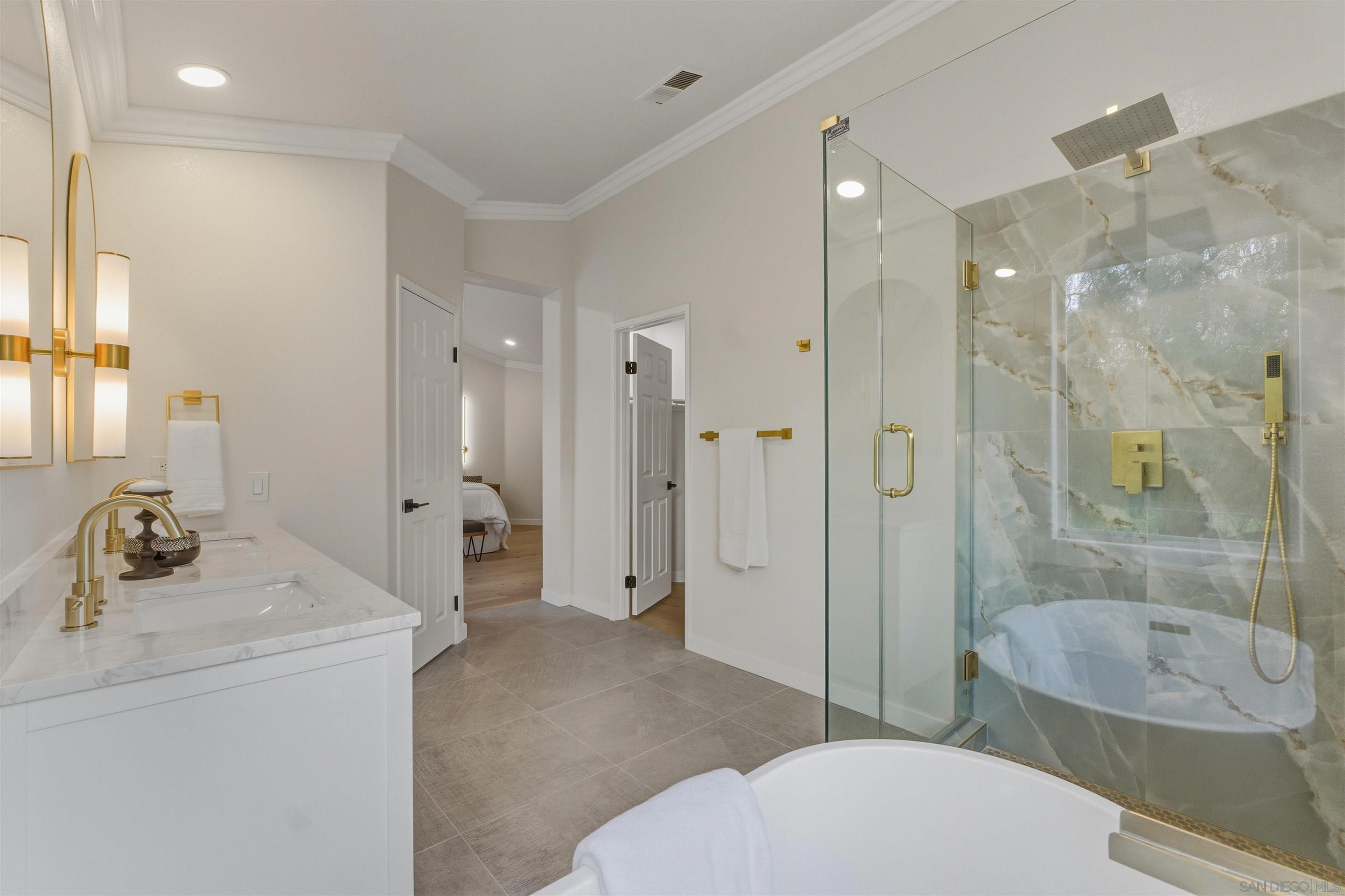 Detail Gallery Image 22 of 43 For 564  Golf Glen Dr, San Marcos,  CA 92069 - 5 Beds | 3 Baths